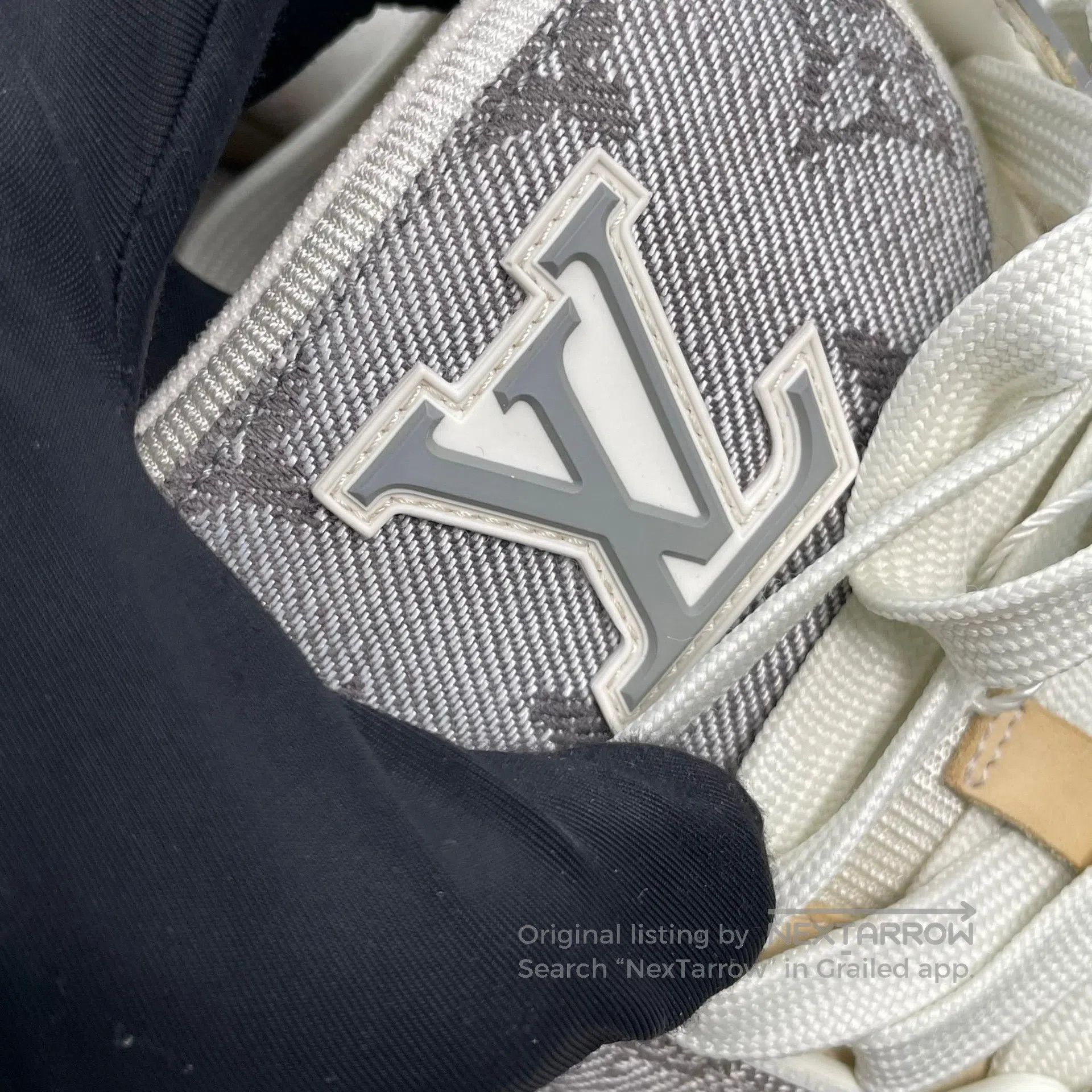 Louis Vuitton Louis Vuitton Gray-white denim full print low-top sneakers Size US 6.5 / EU 39-40 - 5 Thumbnail