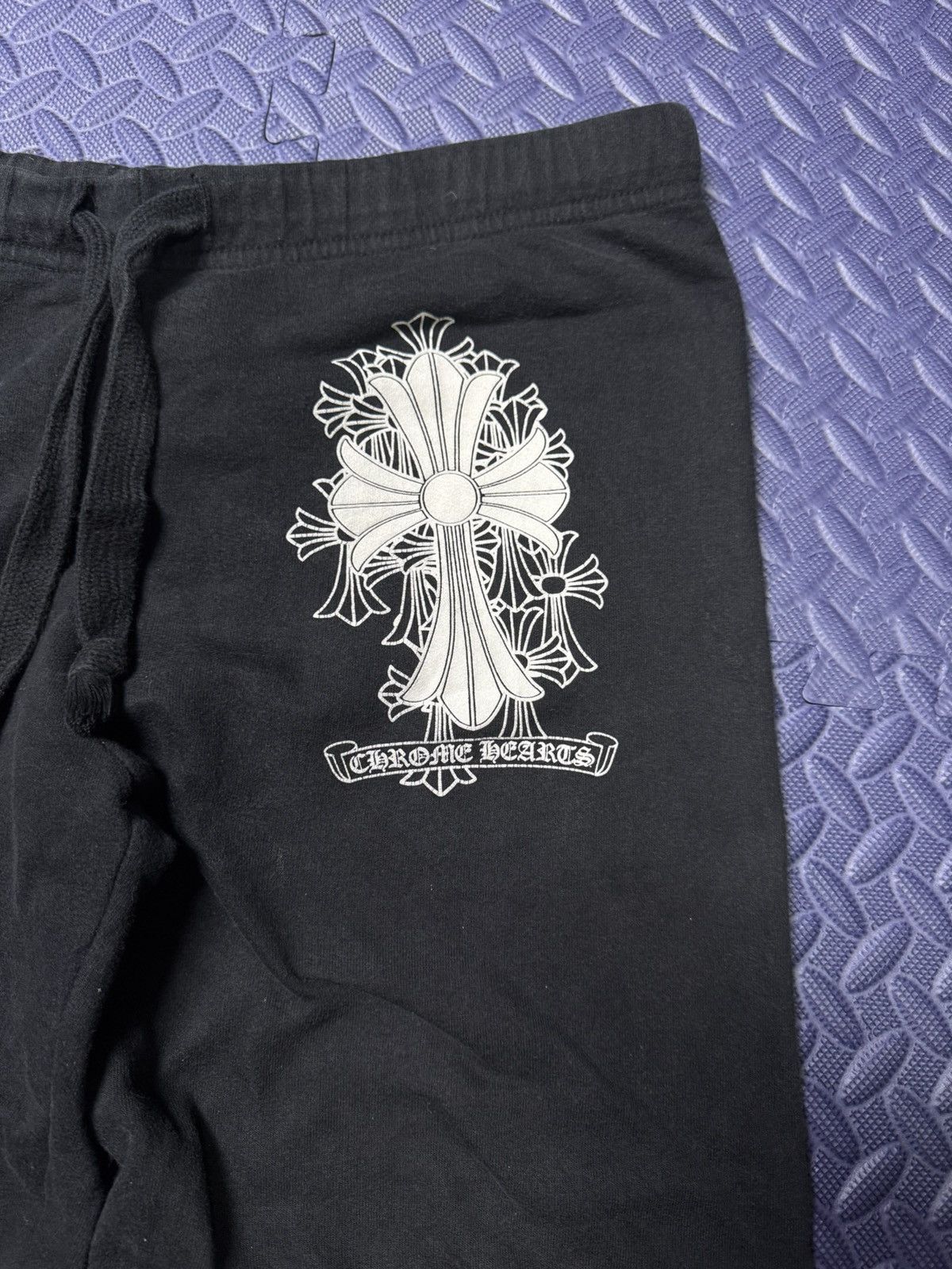 Chrome Hearts Chrome Hearts - Vintage Cemetery Cross Sweatpants Size US 31 - 5 Thumbnail