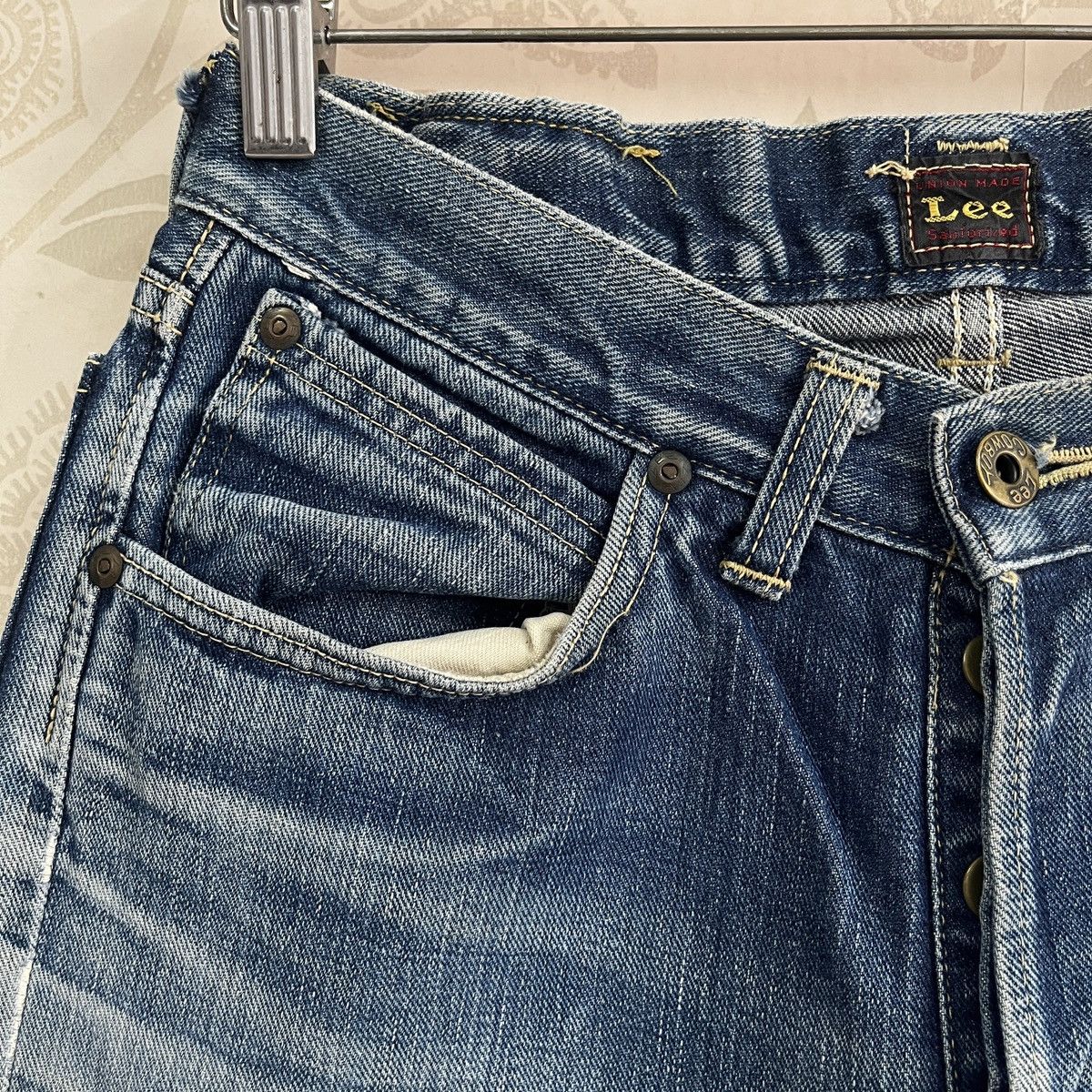 Japanese Brand × Lee × Vintage Vintage 1980s Redline Selvedge Lee Distressed Denim Size 28" / US 6 / IT 42 - 3 Thumbnail