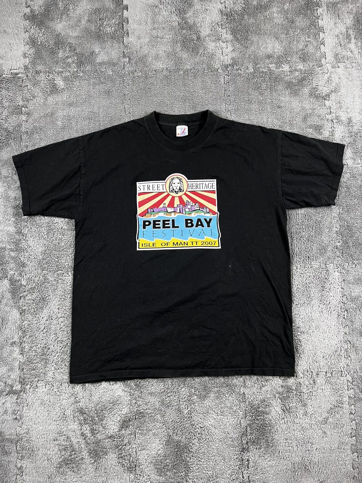 Vintage Vintage 2007 Isle Of Man Racing Tee Big Logo Size XL Size US XL / EU 56 / 4 - 1 Thumbnail