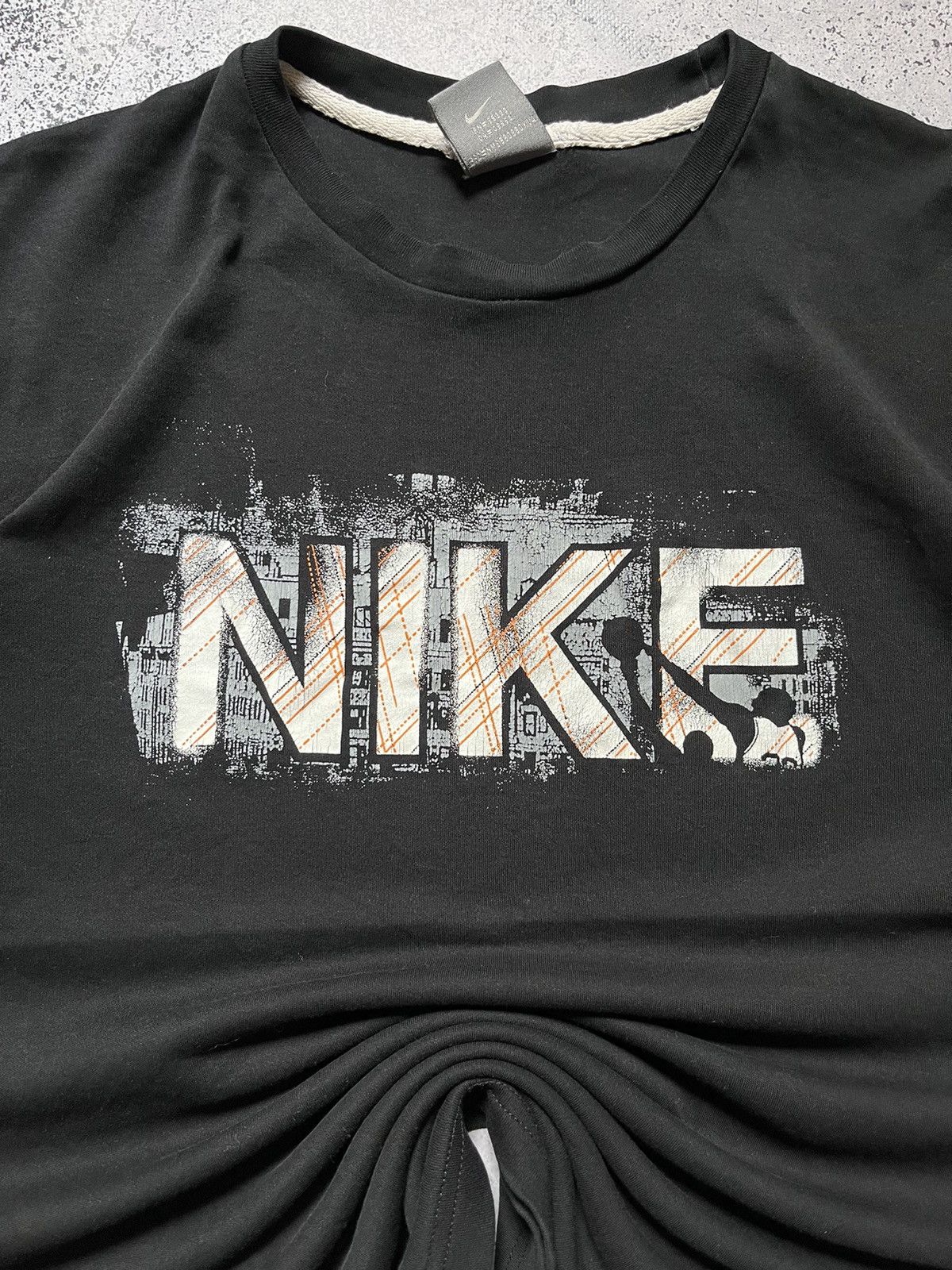 Nike × Vintage Vintage Nike Big Logo T-shirt Black Tee Y2K USA TN Drill Size US XL / EU 56 / 4 - 2 Thumbnail
