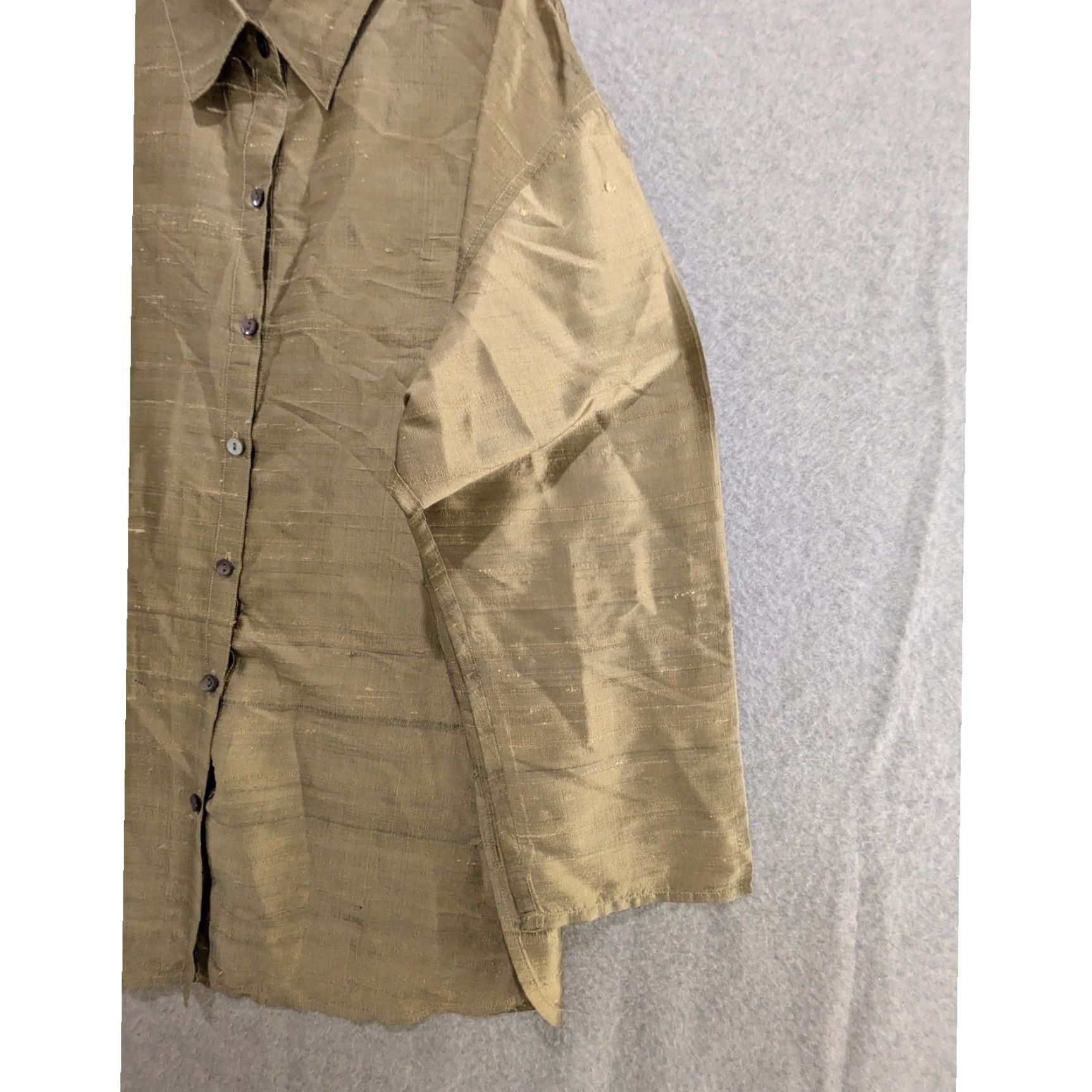 Vintage Chicos Design Shirt Womens 3 100% Silk Roll Tab Oversized Button Up Brown Puff Sleeve V-Neck Long Sleeve Blouse Solid Knit Formal Womens Size XS / US 0-2 / IT 36-38 - 5 Thumbnail