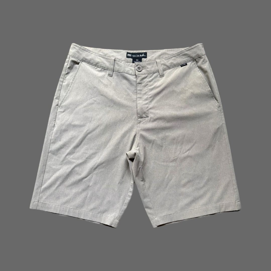 TravisMathew Travis Mathew Khaki 10" Performance Shorts Men’s 34 EUC Size US 34 / EU 50 - 1 Thumbnail