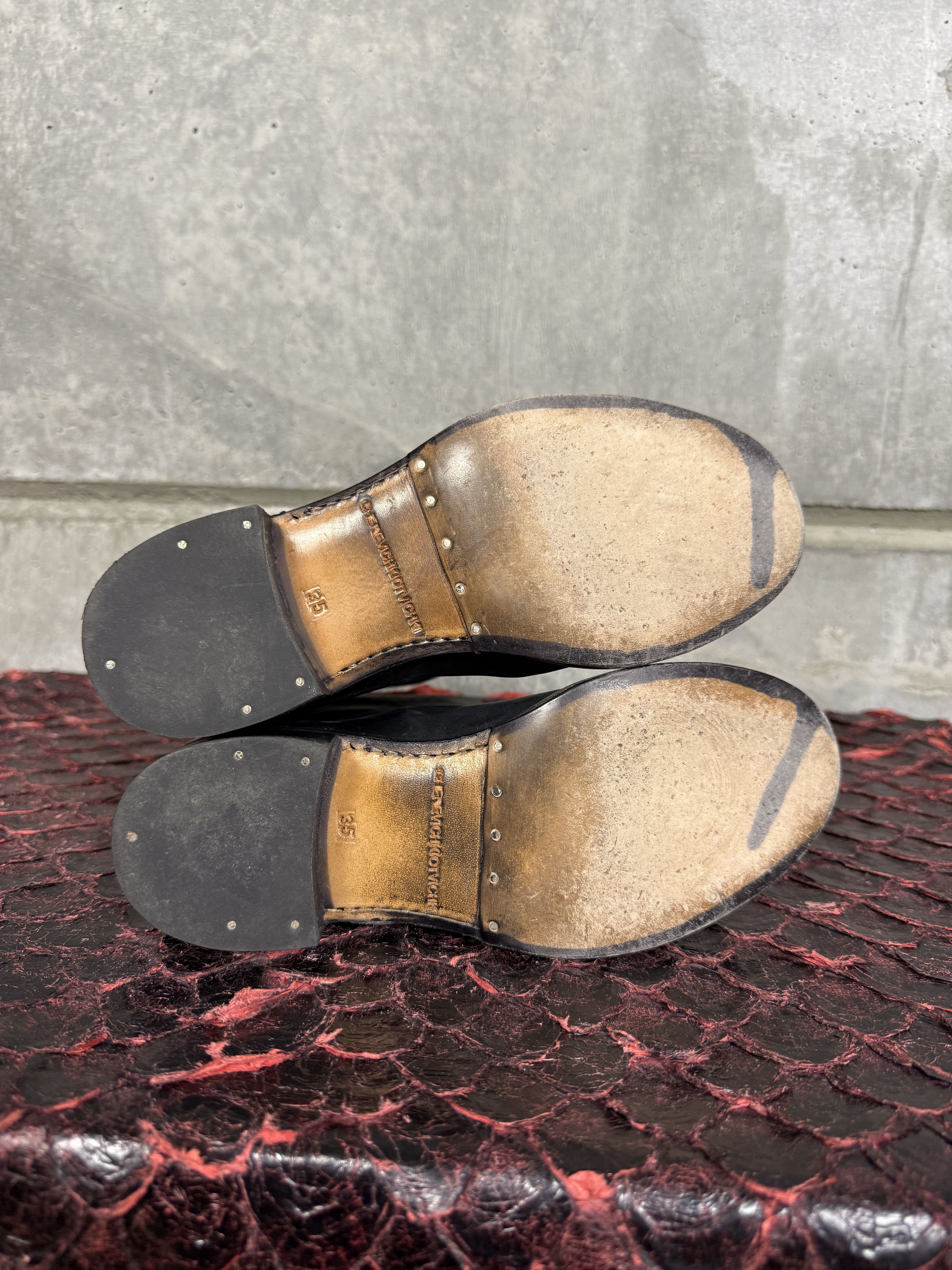 Cherevichkiotvichki $1.2k Cherevichkiotvichki Black Country Boots Size US 5 / IT 35 - 8 Thumbnail