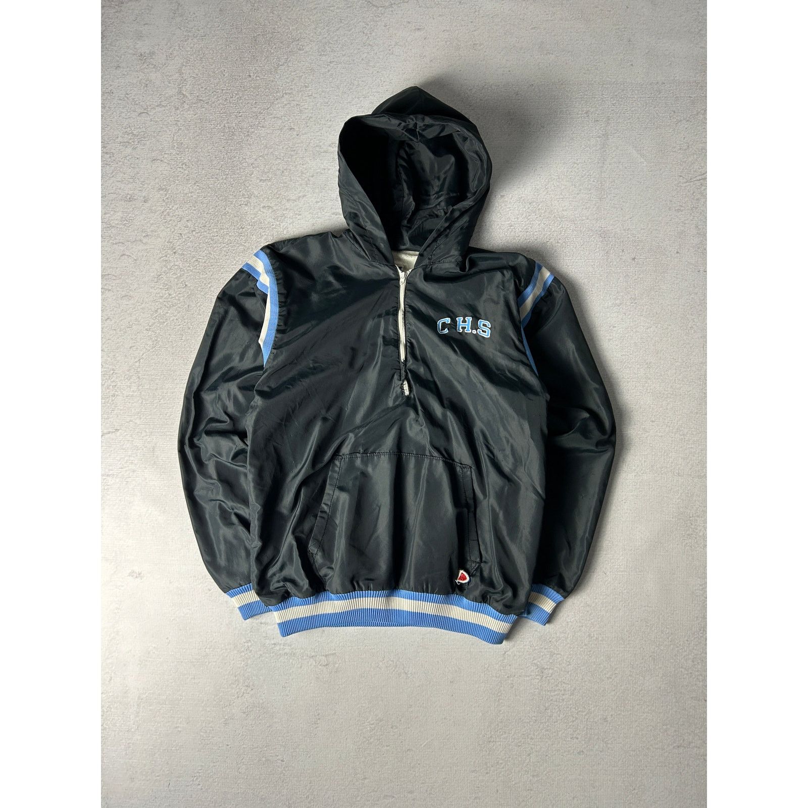 Champion Vintage Champion Windbreaker For Men - Medium Size Size US M / EU 48-50 / 2 - 1 Thumbnail