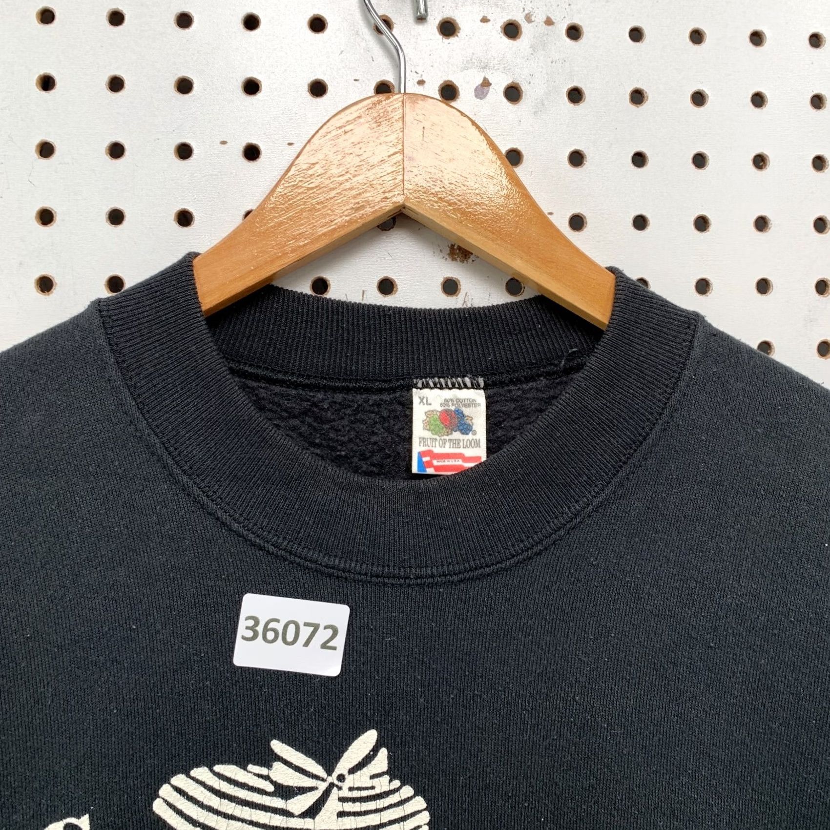 Fruit Of The Loom VINTAGE 90s Clarissa School Of Fashion Design Crewneck Sweatshirt Mens XL Black Graphic Print Nike Size US XL / EU 56 / 4 - 7 Thumbnail