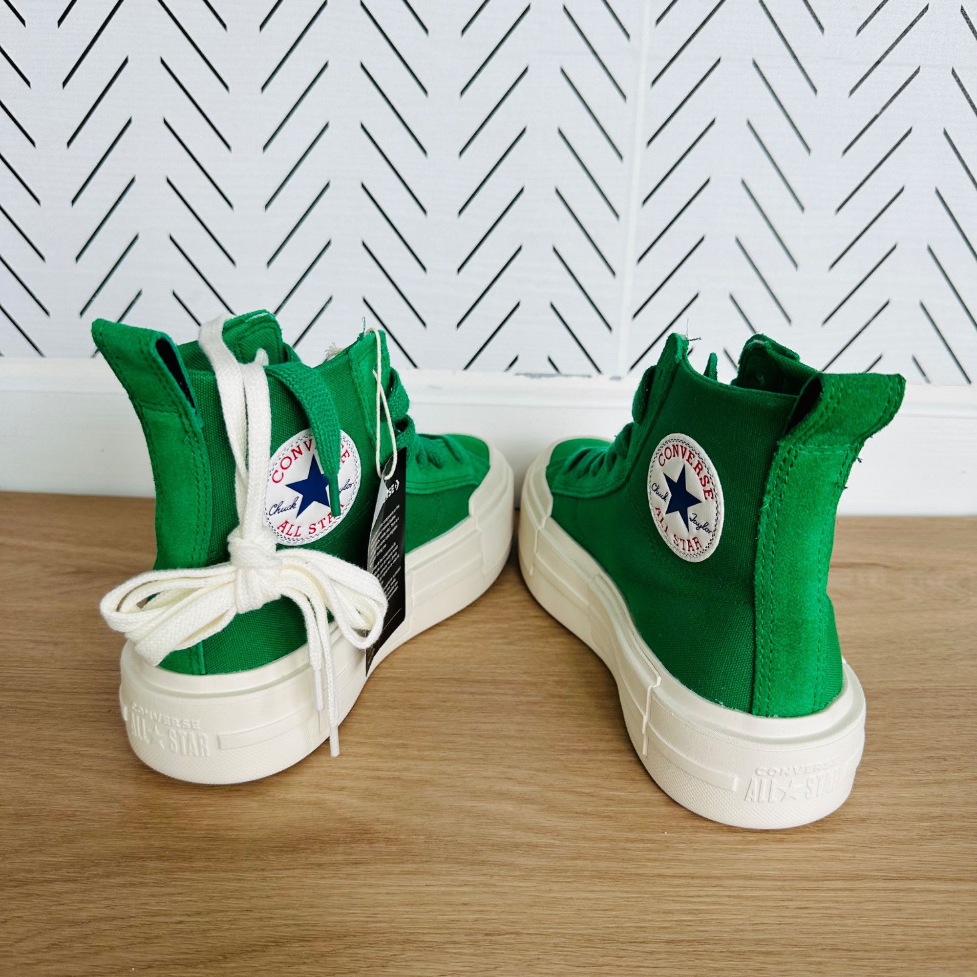 Converse ⭐Converse Ctas Cruise Hi Platform Men Shoes 6 Canvas Suede G Size US 6 / EU 39 - 4 Thumbnail