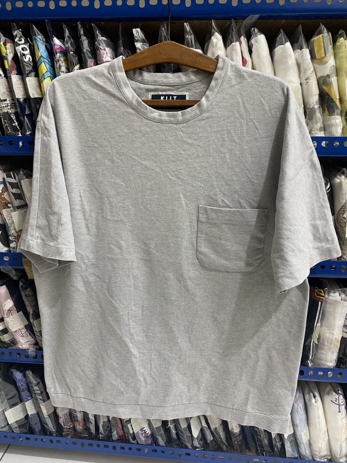 Edition Japan KIIT POUR 417 by EDIFICE TSHIRT Size US M / EU 48-50 / 2 - 1 Thumbnail