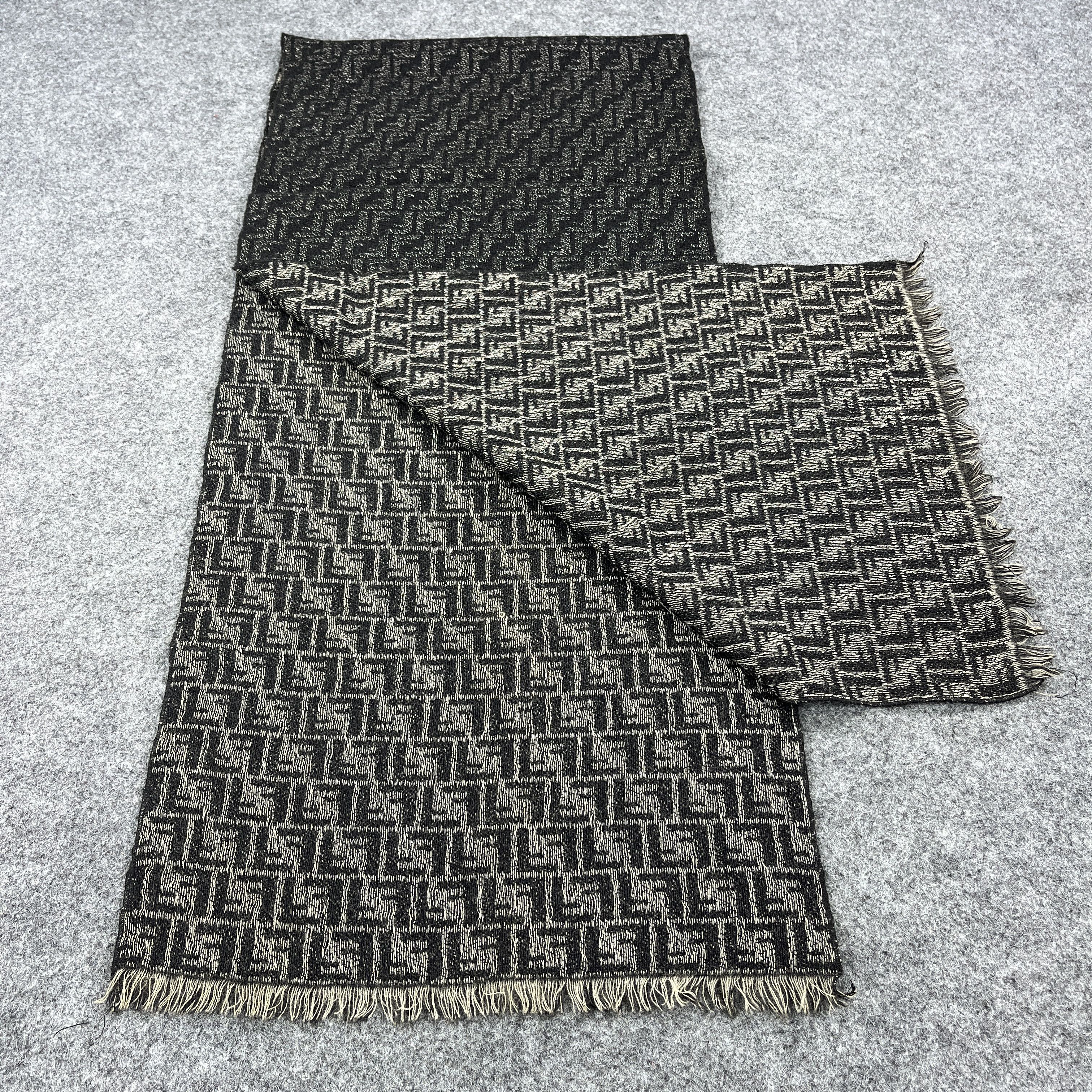 Vintage Vintage Fendi Monogram Scarf / Muffler / Neckwear K050 Size ONE SIZE - 4 Thumbnail