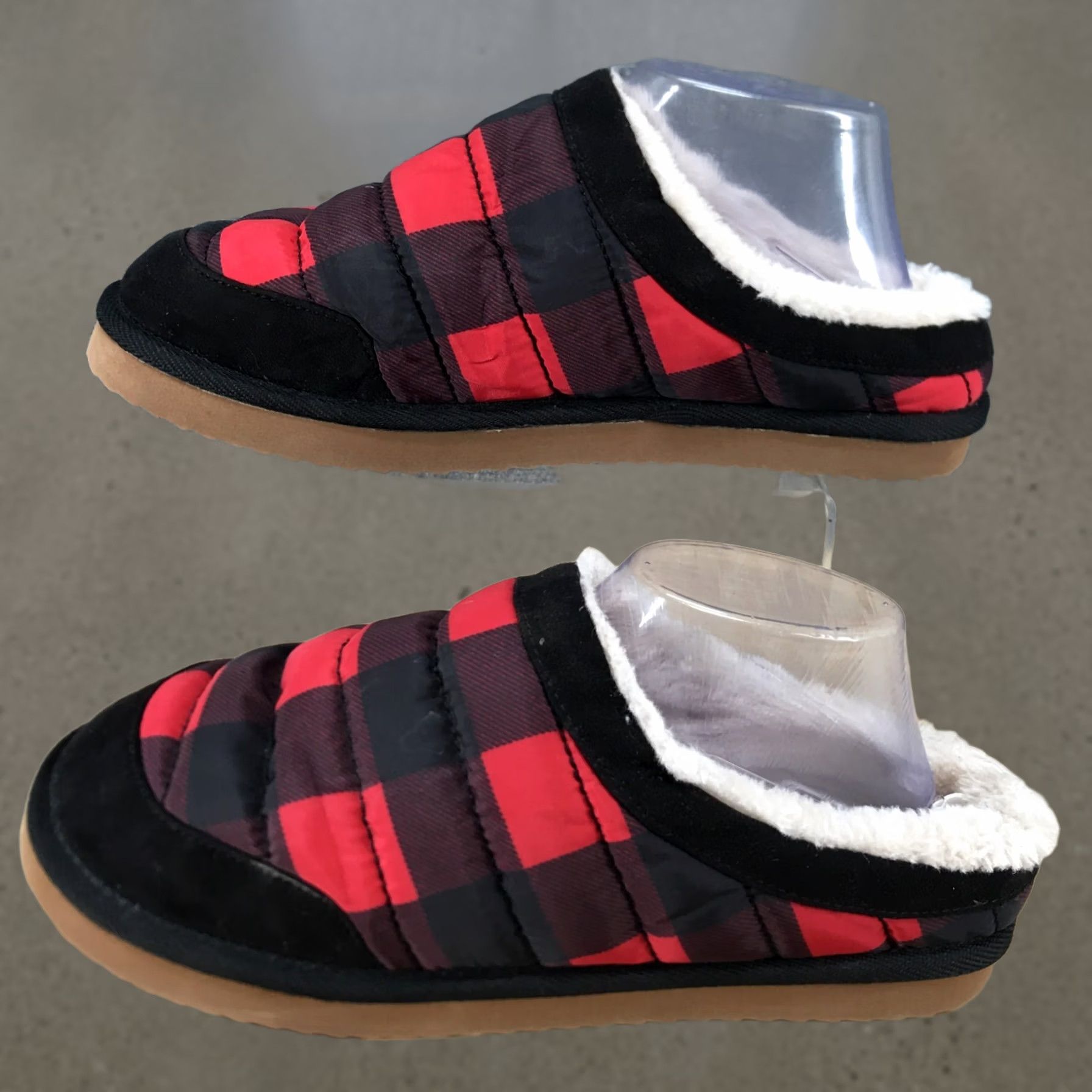 Old Navy Old Navy Slippers Womens 8-9 Puffa Slide Mules Multicolor Comfort Round Plaid Size US 8 / IT 38 - 1 Thumbnail