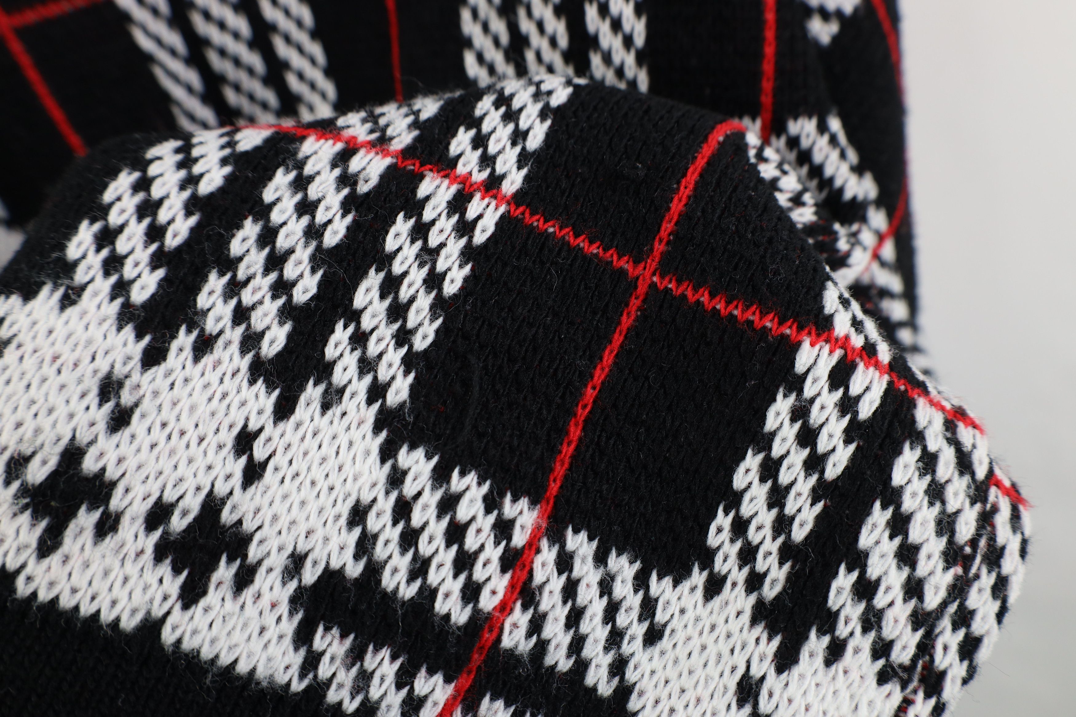 Vintage Vintage 90s Streetwear Plaid Knit Crewneck Sweater USA Size L / US 10 / IT 46 - 8 Thumbnail