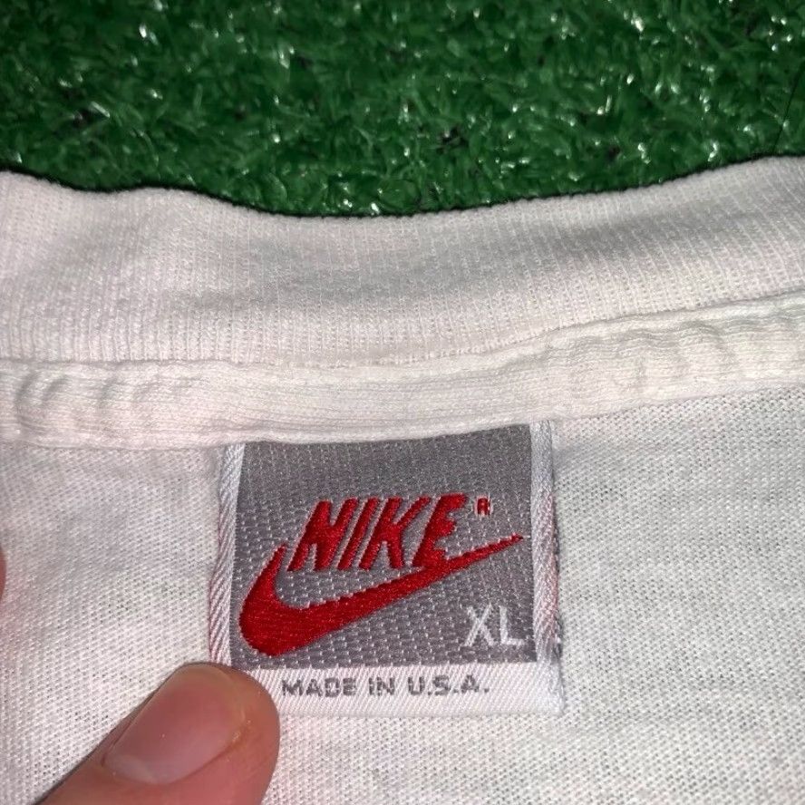 Nike VINTAGE Nike T Shirt Mens XL Peach Tree Georgia Atlanta USA 1992 July 4 80s 90s Graphic Tee White Crew Neck Short Sleeve Sportswear/Beach Mens Size US XL / EU 56 / 4 - 4 Thumbnail