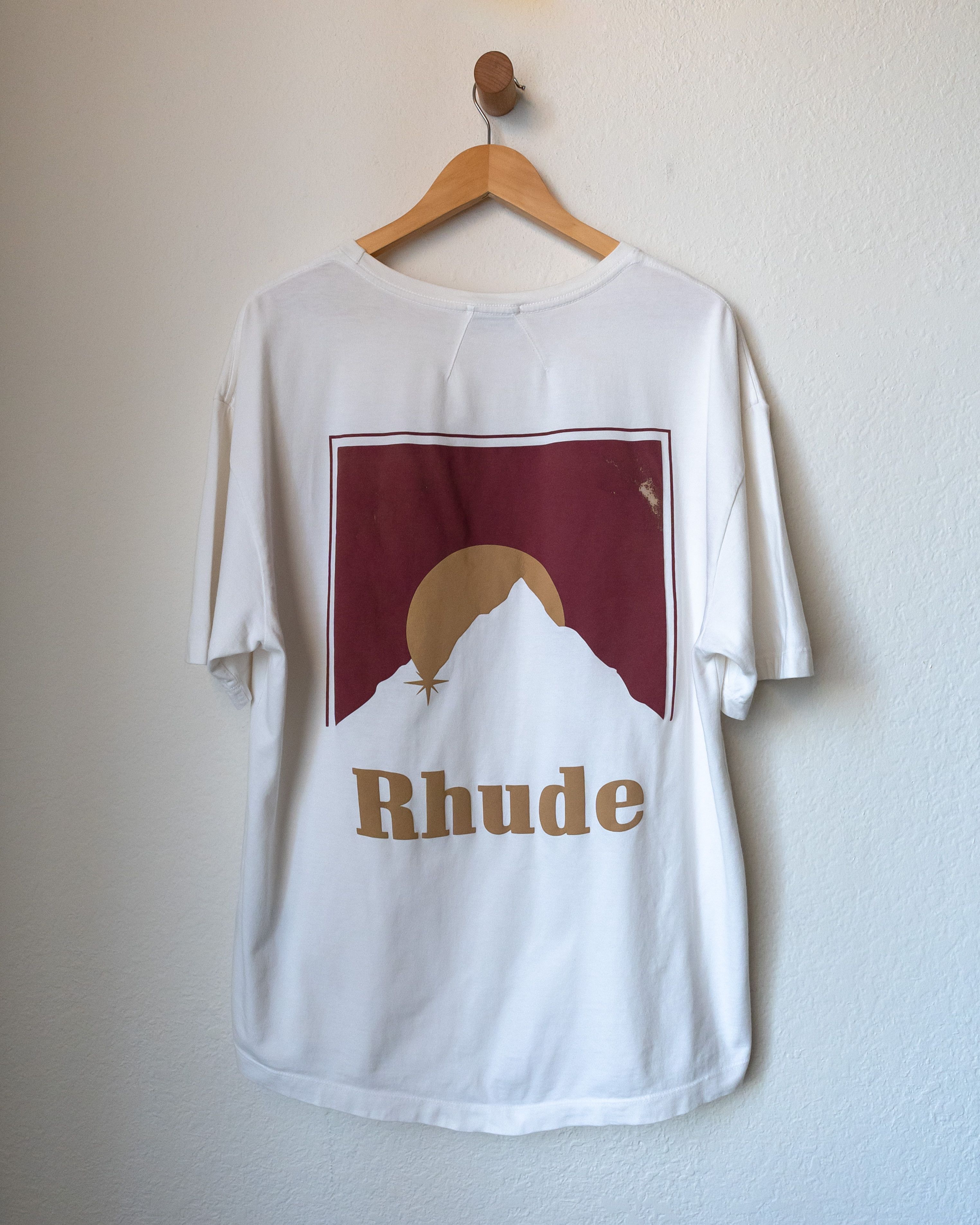 Designer × Rhude Rhude Mountain Logo Graphic T-Shirt - Size M Size US M / EU 48-50 / 2 - 1 Thumbnail