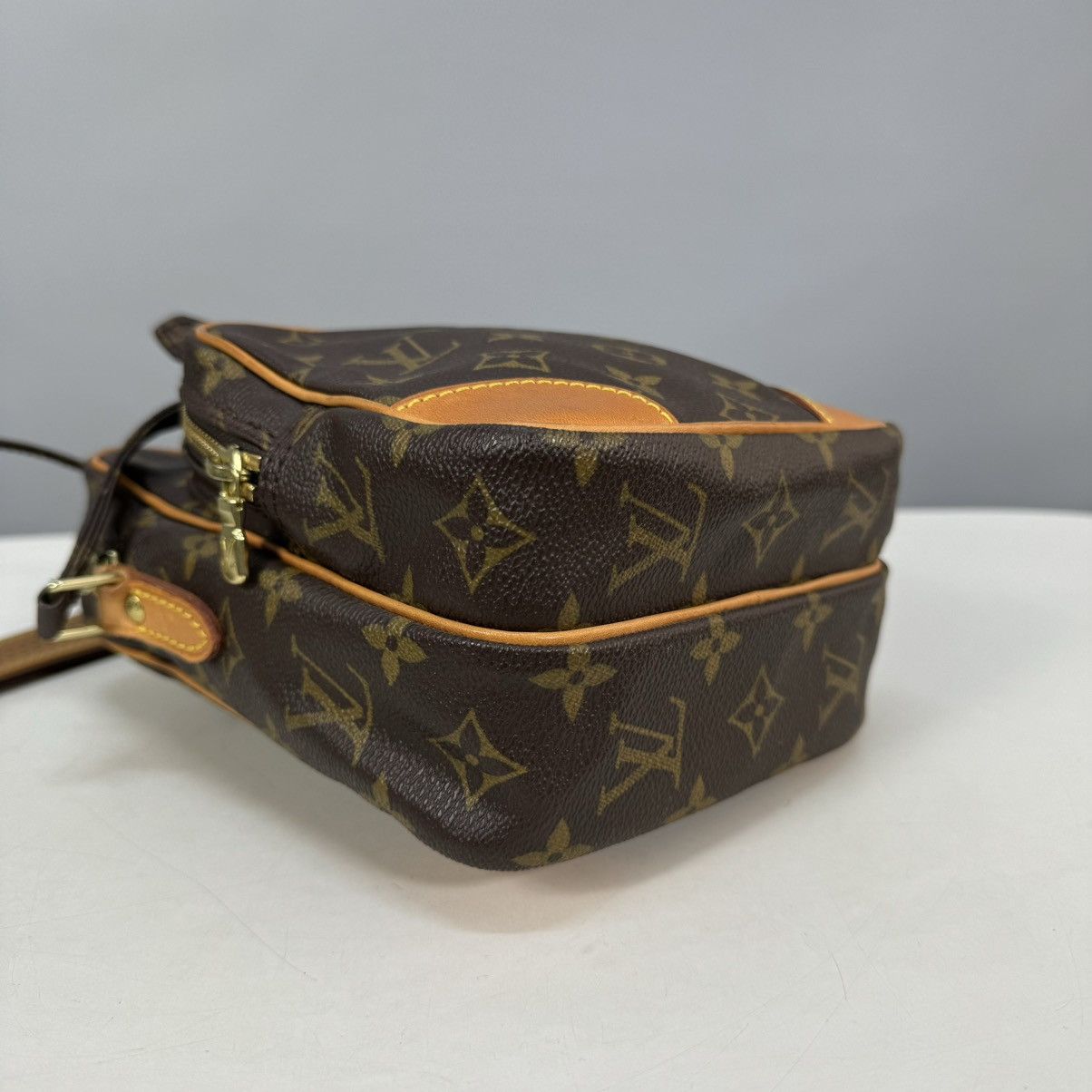 Louis Vuitton LOUIS VUITTON AMAZONE LV MONOGRAM Size ONE SIZE - 9 Thumbnail