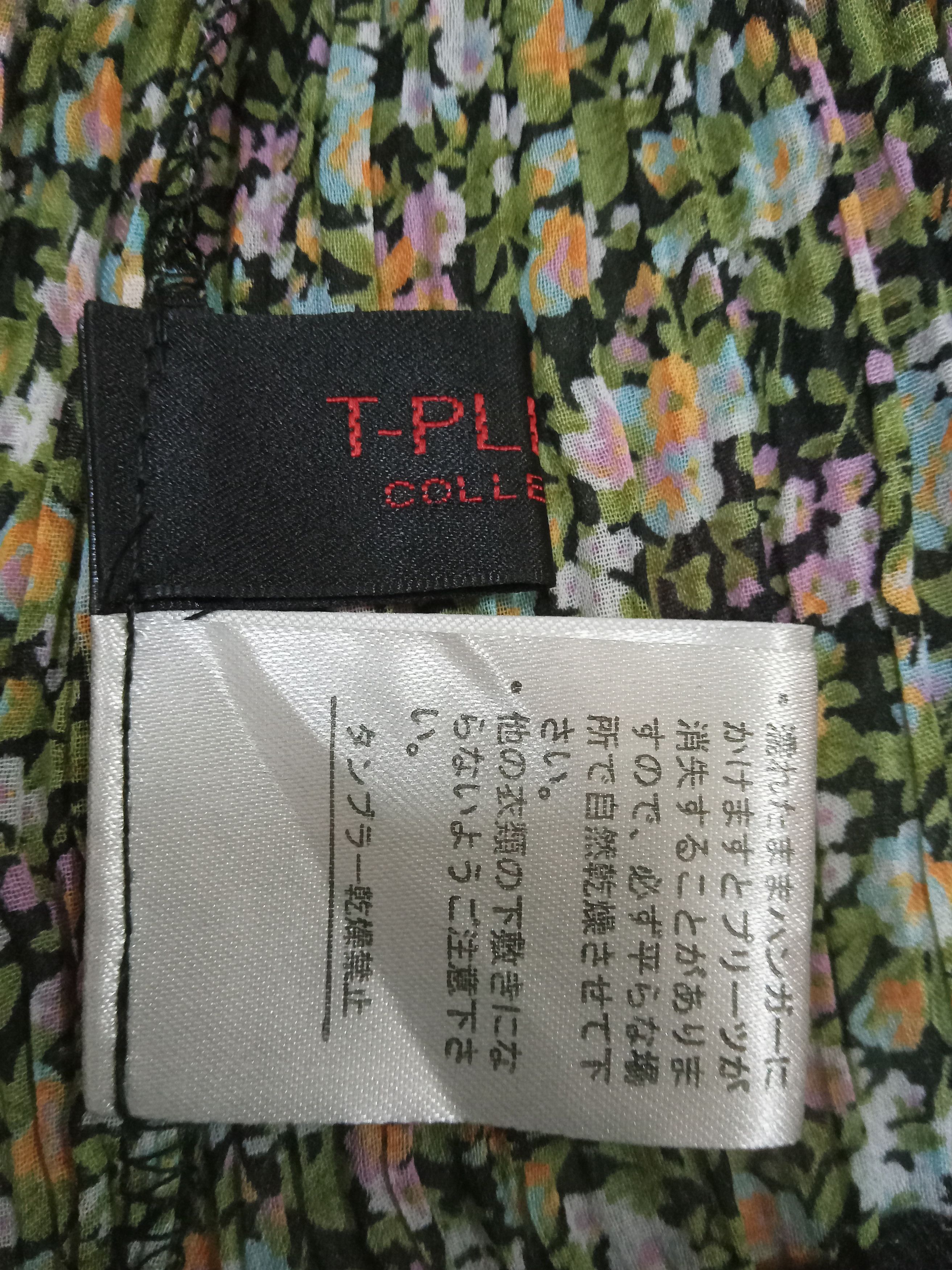 Designer T - Pleats Collection Button Ups Size M / US 6-8 / IT 42-44 - 7 Thumbnail