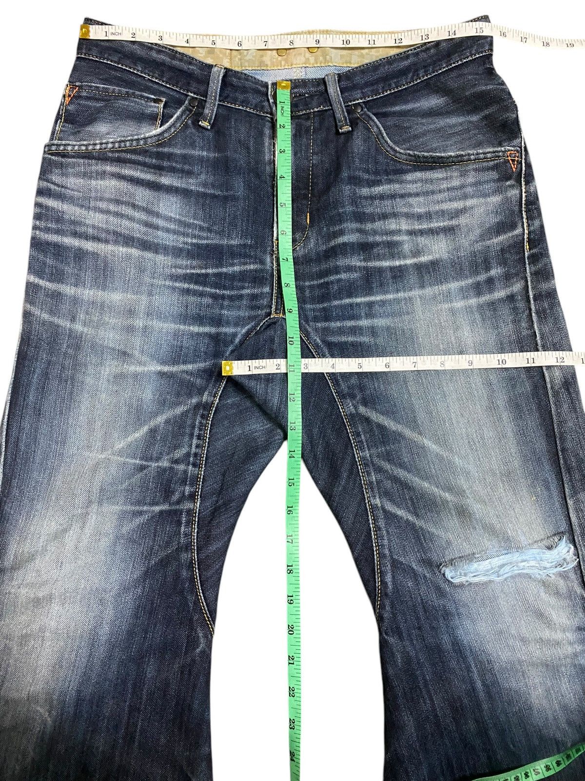 Edwin Vintage Edwin 503 Blue Wash Distressed Twist Leg Loose Jeans Size US 31 - 14 Thumbnail