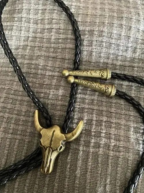 Cowboy Equipment nezawa x Kouno Adjustable Bull Head Leather Rope Bolo Tie Size ONE SIZE - 6 Thumbnail
