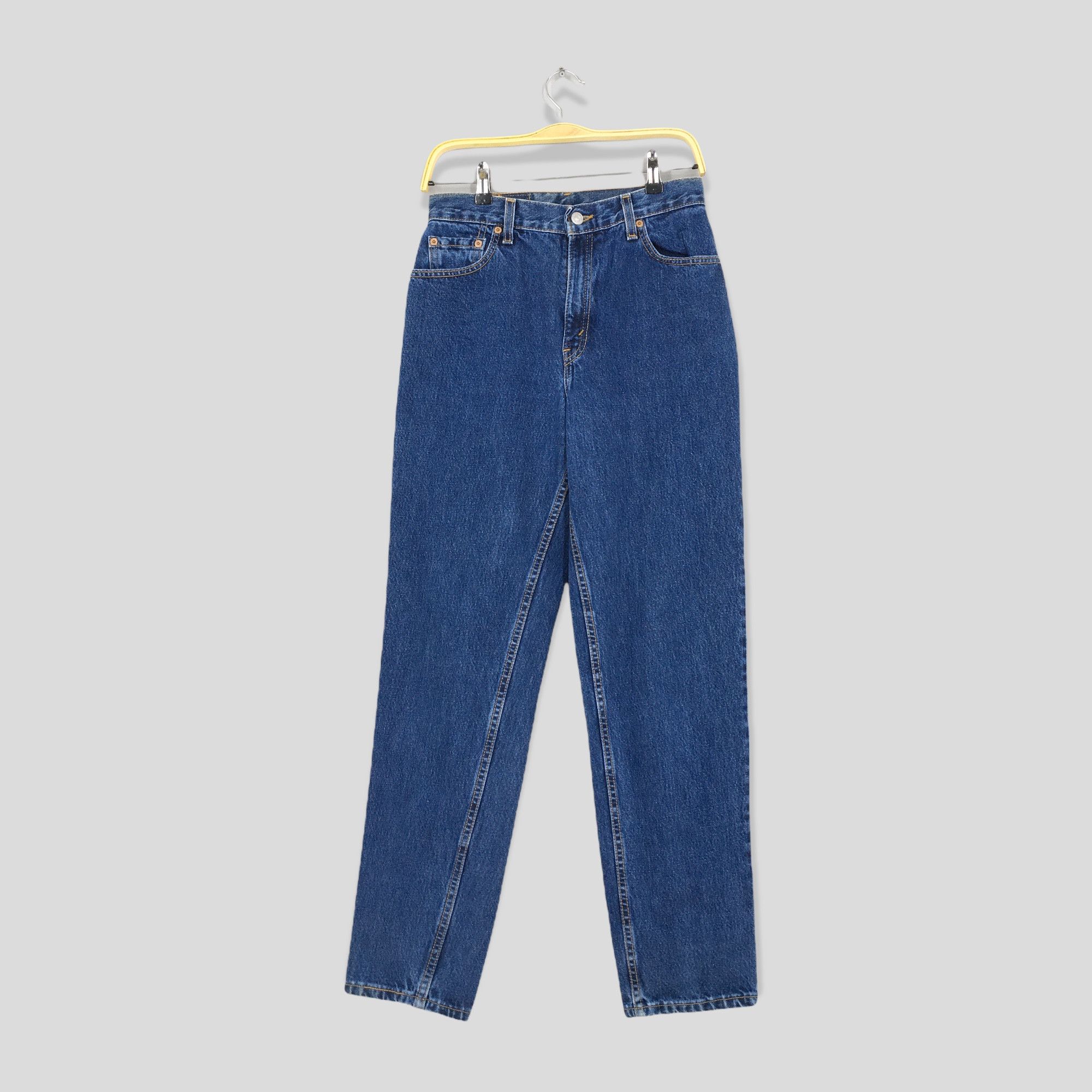 image of Size 28X30 Vintage Levis 550 Jeans Relaxed Fit Denim in Blue, Men's