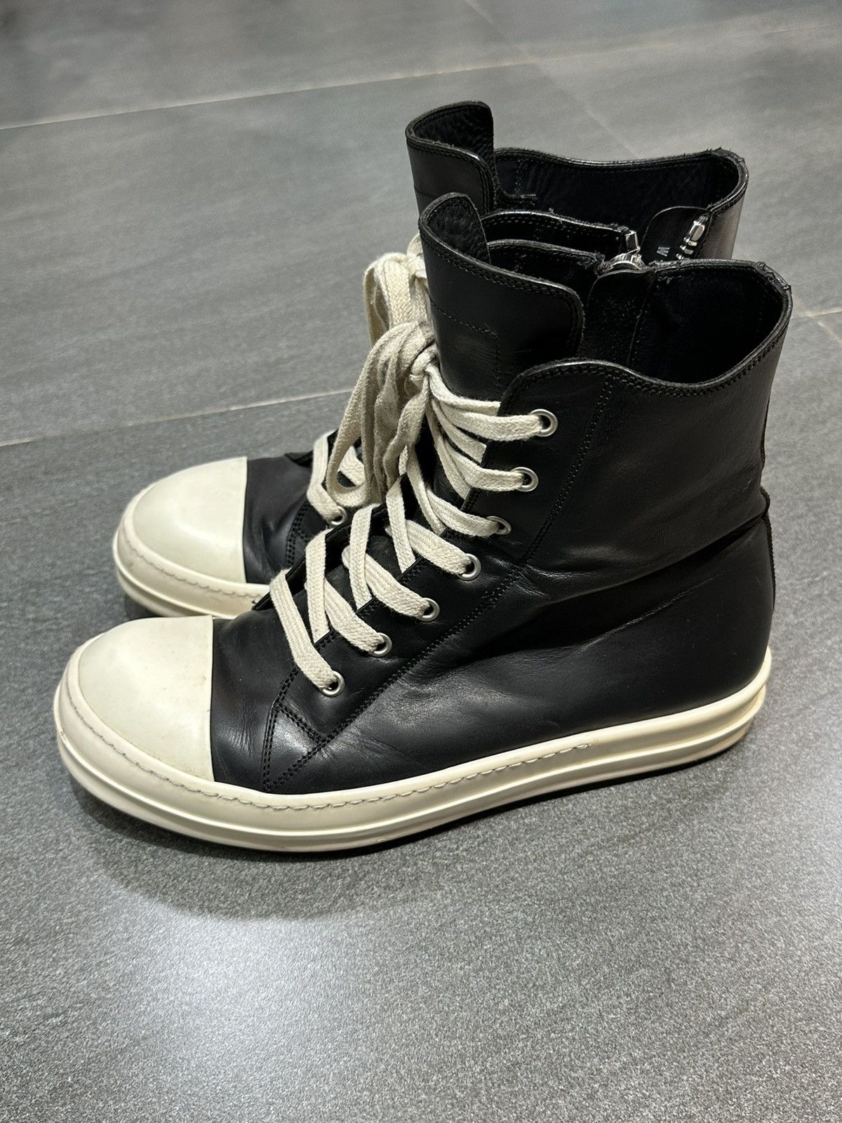 Rick Owens Rick Owens High Top Sneakers Size US 7 / EU 40 - 2 Thumbnail