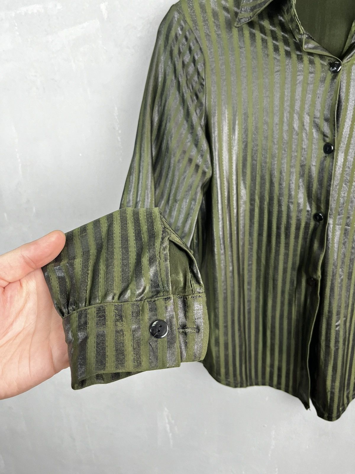 Versace × Vintage Versace button shirt vintage Size M / US 6-8 / IT 42-44 - 4 Thumbnail