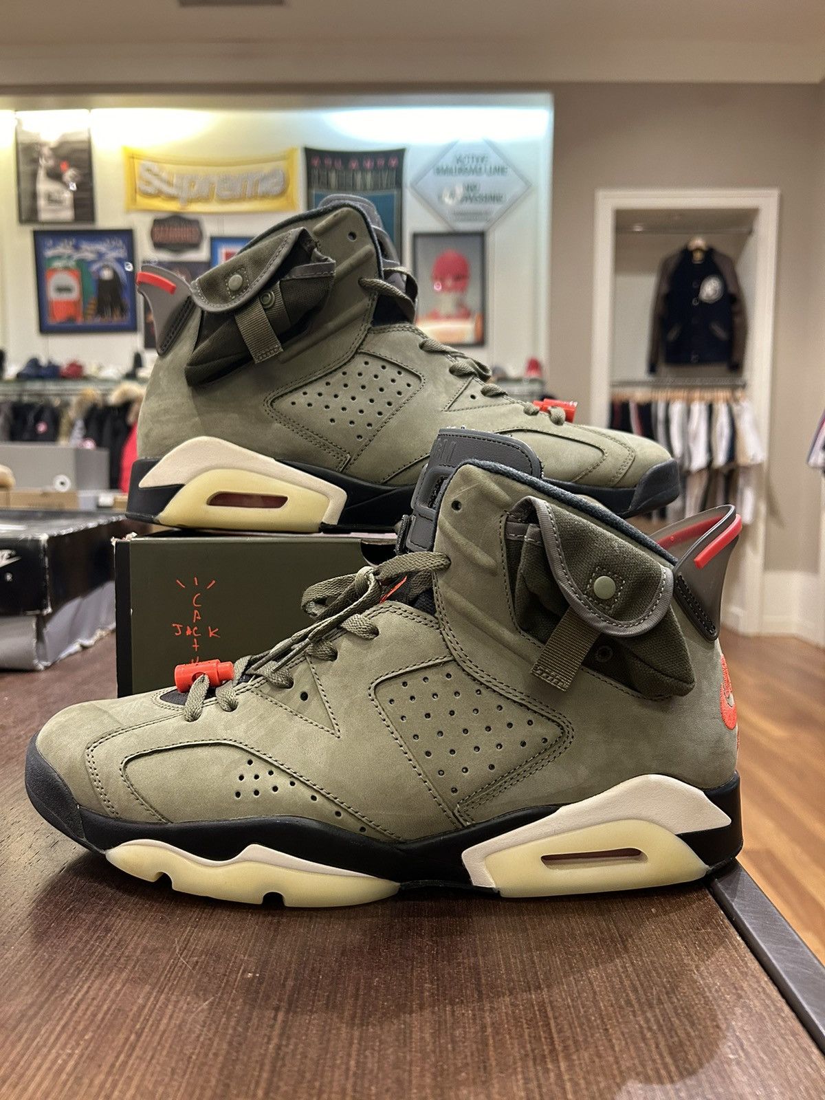 Travis scott 6 retail hotsell