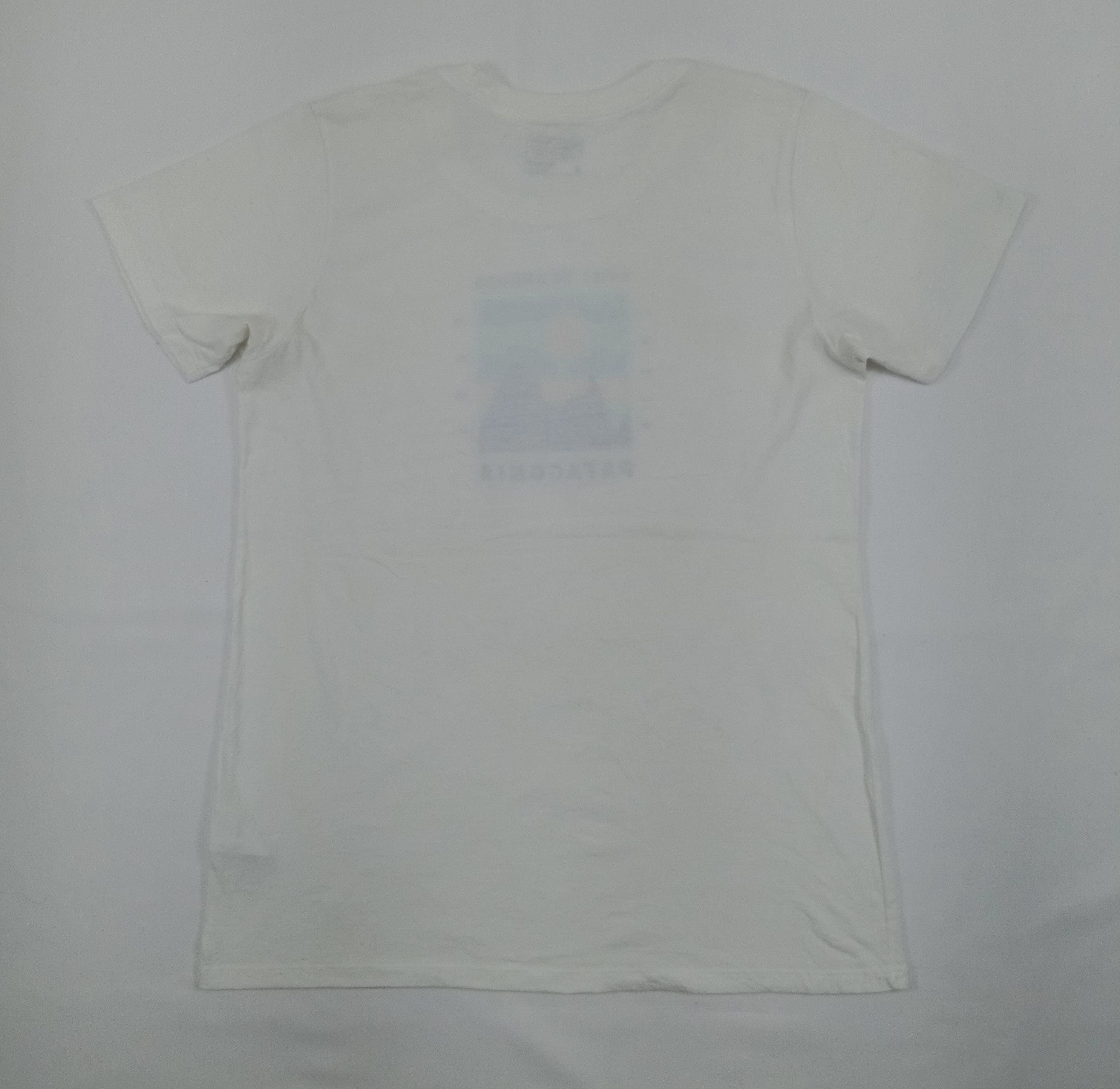 Patagonia Vintage Patagonia Built To Endure T Shirt Size US M / EU 48-50 / 2 - 4 Thumbnail