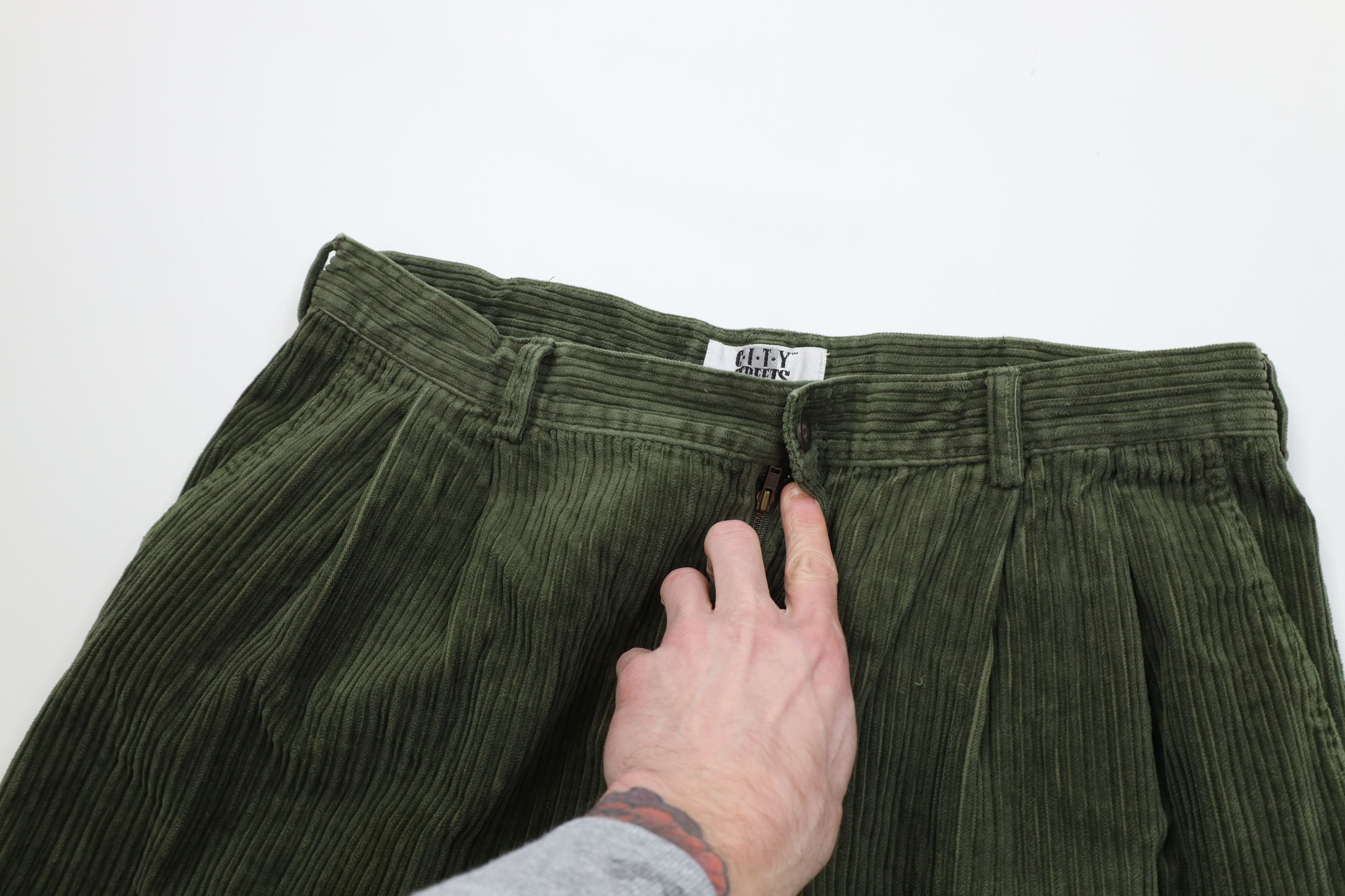 Vintage Vintage 90s Streetwear Wide Leg Corduroy Chino Pants Green Size US 38 / EU 54 - 8 Thumbnail