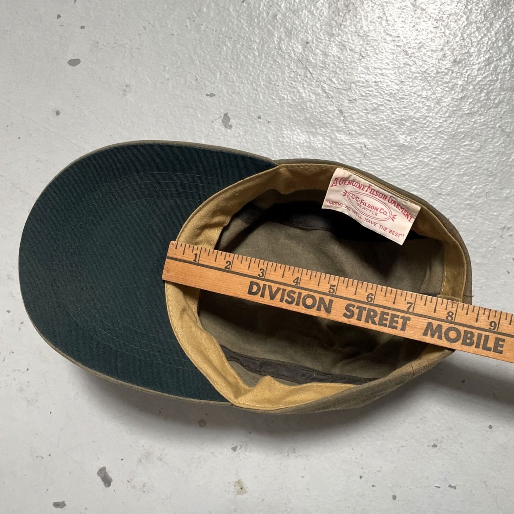 Filson VINTAGE Filson Duck Bill Canvas Long Brim Fishing Hat Cap USA Fitted (S-M) Mens Size ONE SIZE - 7 Thumbnail