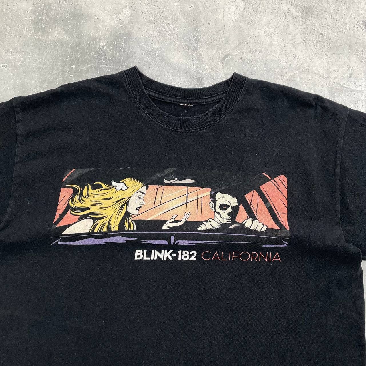 Band Tees Blink-182 California Album Promo T Shirt Faded Black M/L Size US L / EU 52-54 / 3 - 2 Thumbnail