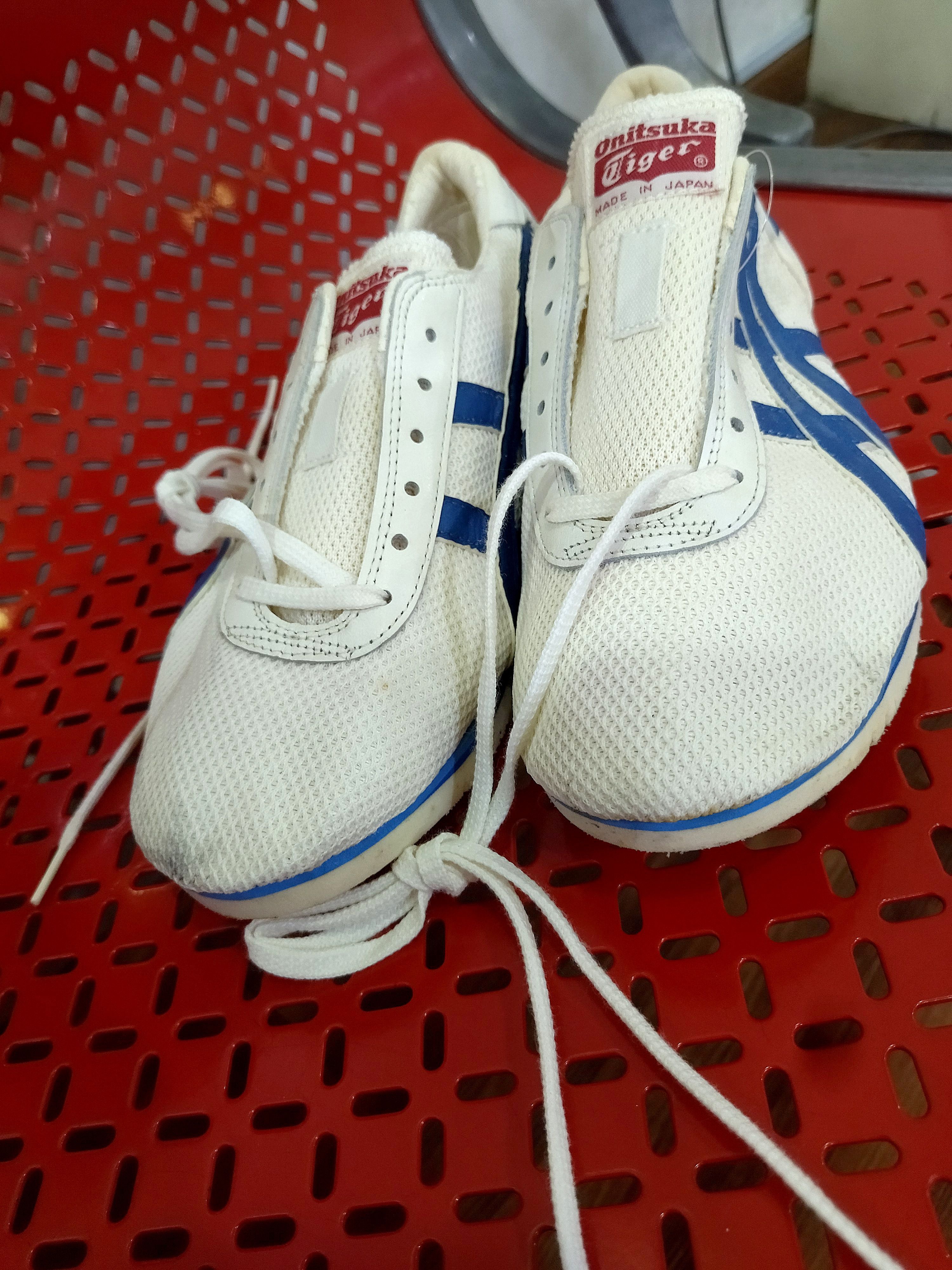 Vintage Vintage 70s Onitsuka Tiger Made in Japan Deadstock Size US 6 / IT 36 - 4 Thumbnail