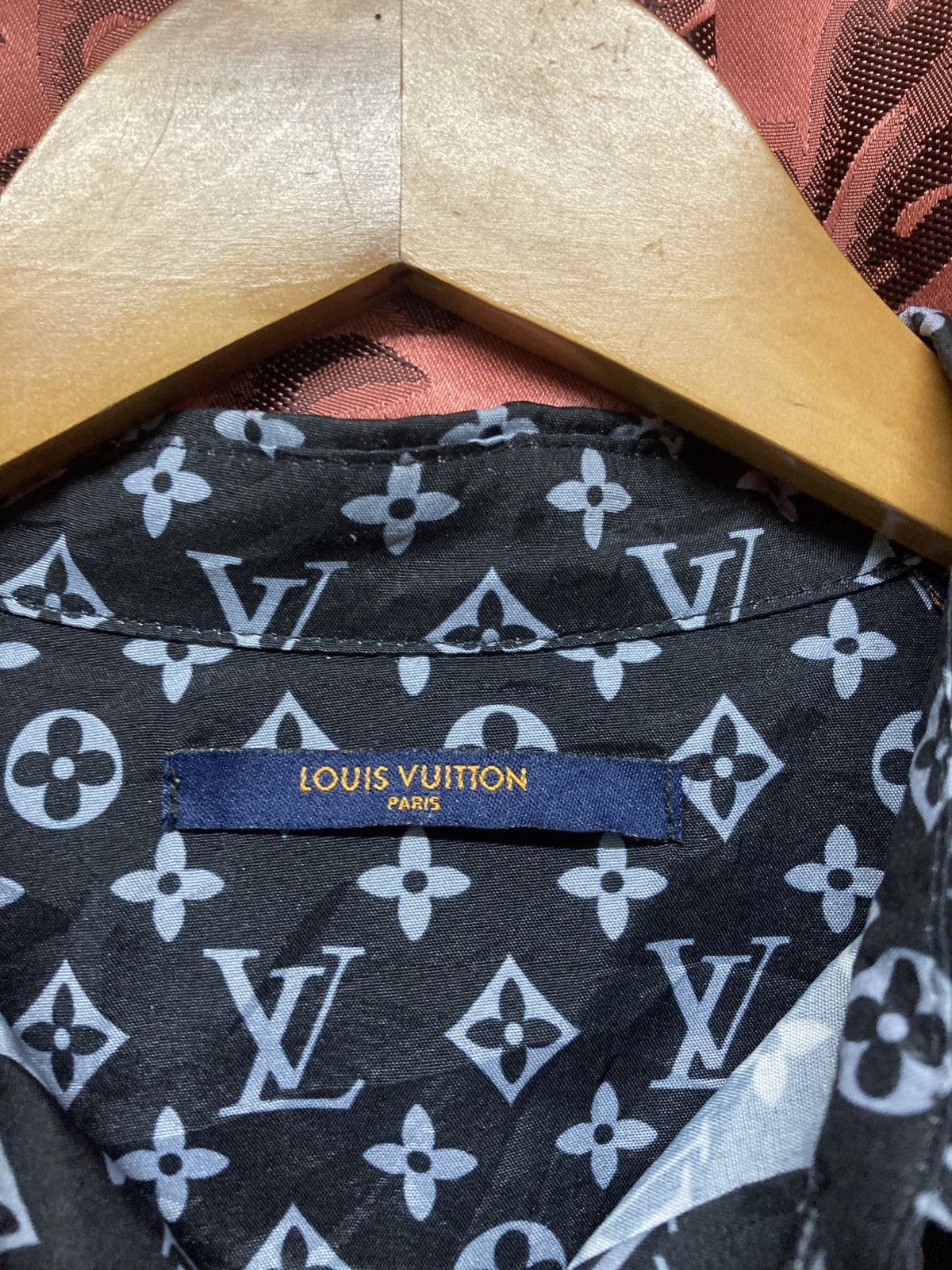 Japanese Brand Lv bears japanese Market Size US M / EU 48-50 / 2 - 10 Thumbnail