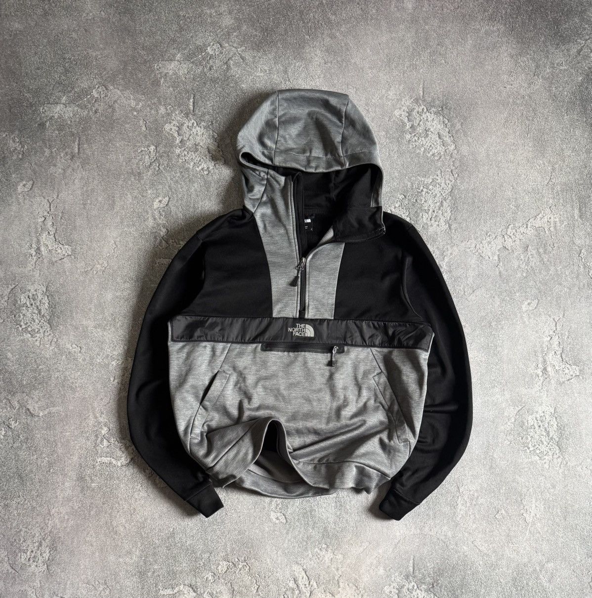 The North Face The North Face fleece hoodie anorak pullover jumper outdoor Size US L / EU 52-54 / 3 - 1 Thumbnail