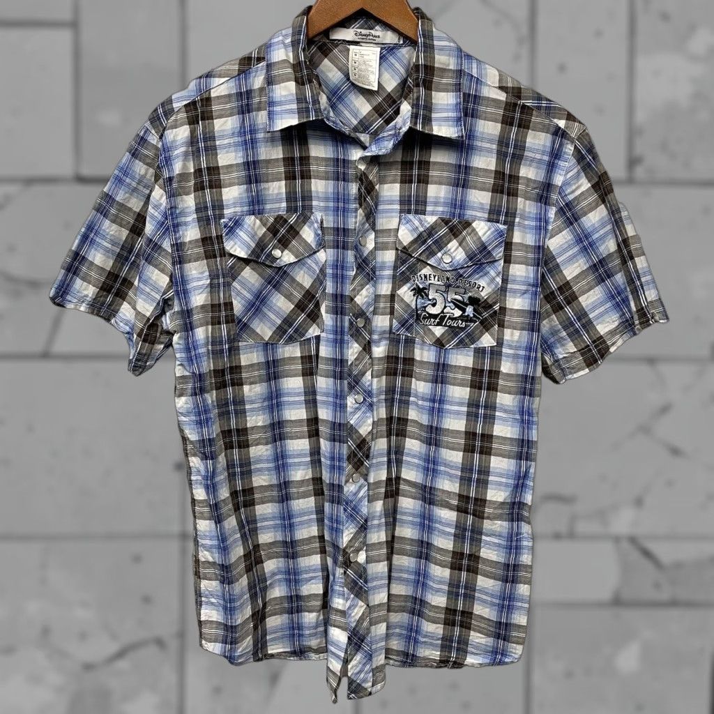 Disney Disney Parks Surf Tours Plaid Short Sleeve Button-Up Shirt Men’s Size M Blue Size US M / EU 48-50 / 2 - 1 Thumbnail