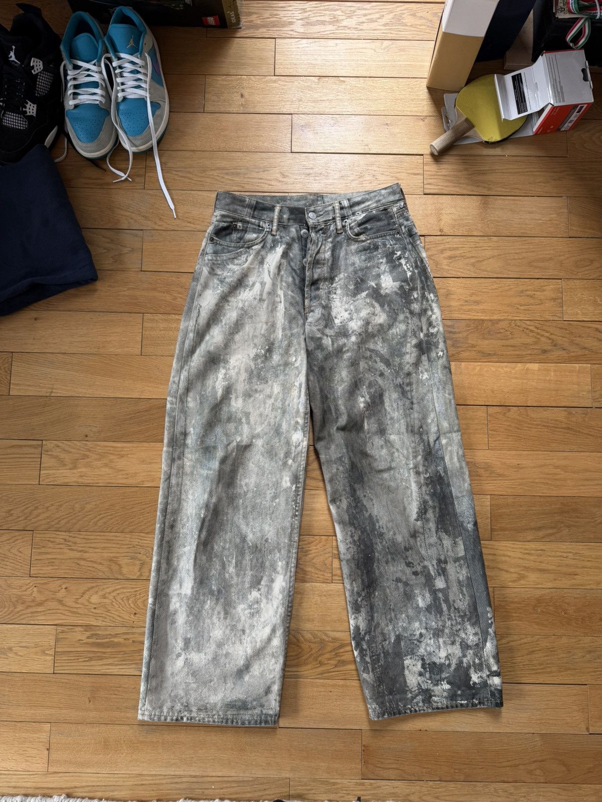 Acne Studios Acne Studios trompe l'oeil paint baggy jeans Size US 31 - 1 Thumbnail