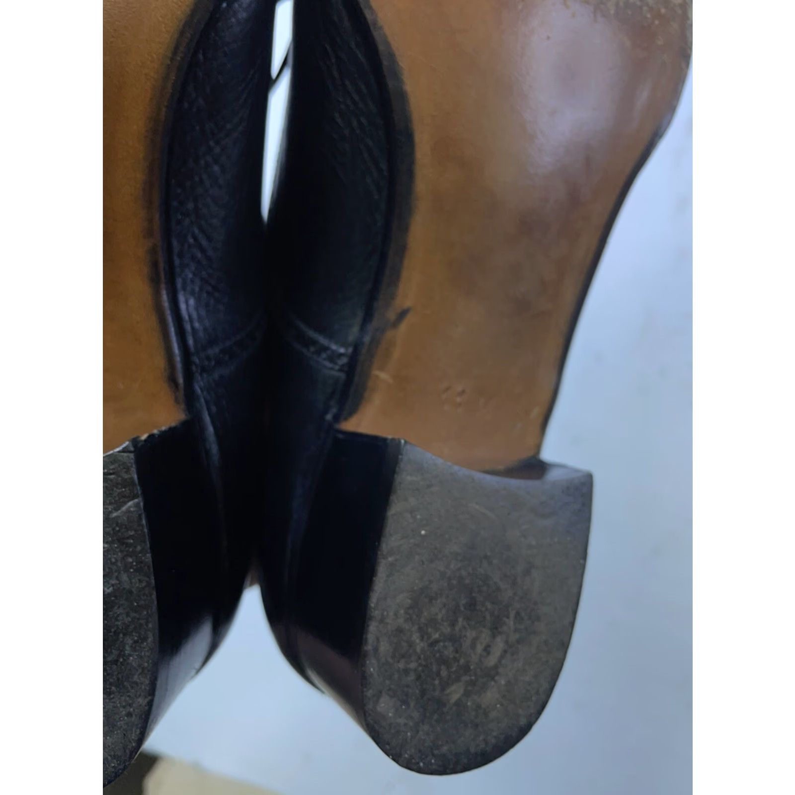 Vintage VINTAGE Gravati Per Neiman Marcus Black Leather Cap Toe Oxford Heels Size 11 Shoes 1970s Leather Black Vintage Adults Womens? Size ONE SIZE - 6 Thumbnail