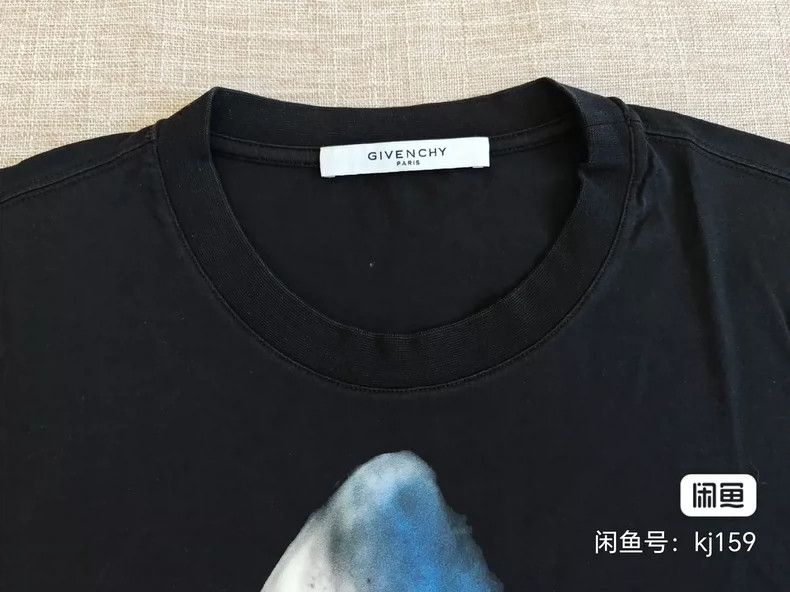 Givenchy Givenchy Shark Short Sleeve T-Shirt Size US L / EU 52-54 / 3 - 3 Thumbnail