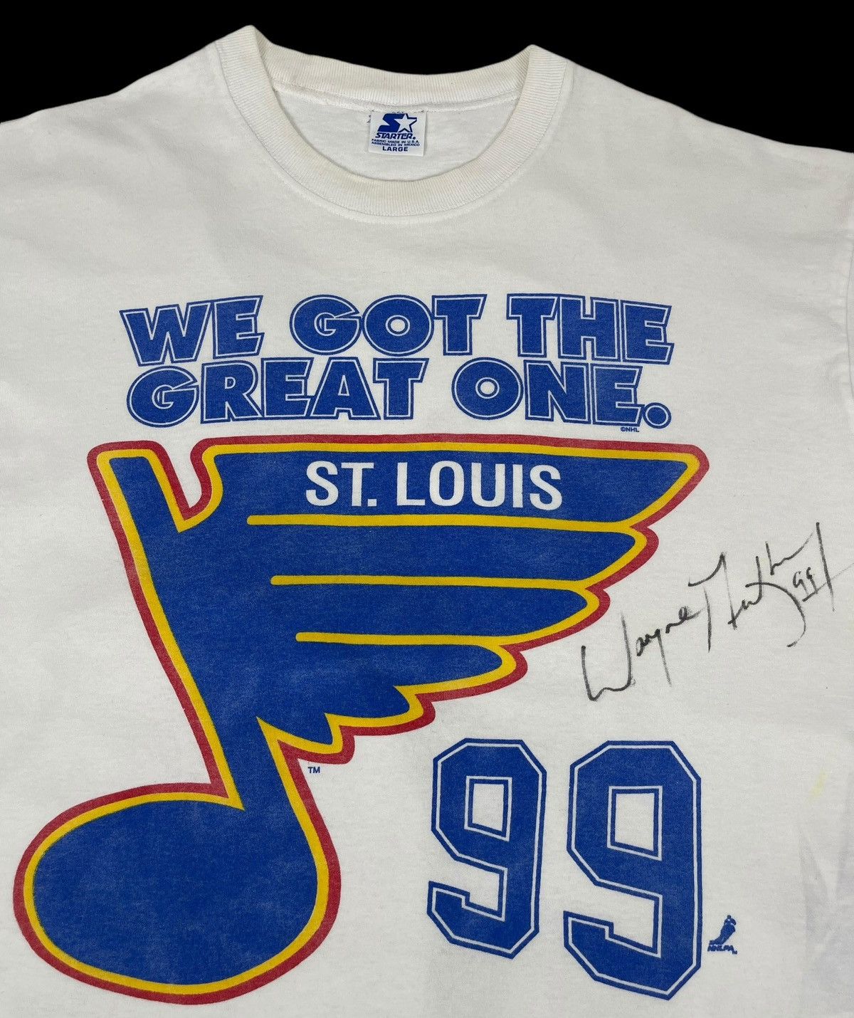 NHL 90s VINTAGE WAYNE GRETZKY AUTOGRAPHED ON STARTER NHL TEE Size US L / EU 52-54 / 3 - 2 Thumbnail