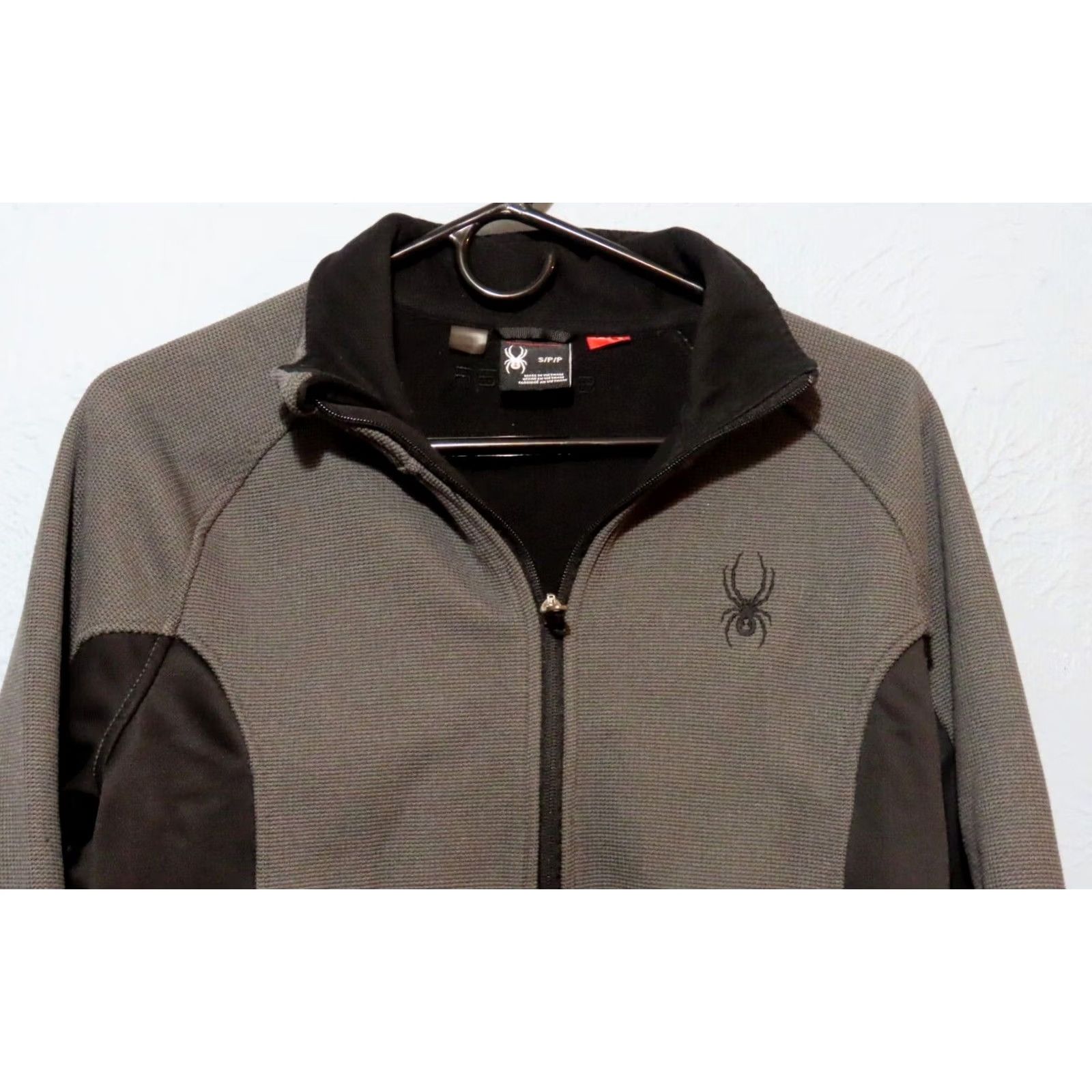 Spyder Spyder Men's S Jacket Full Zip Polar Fleece Gray Regular Size S, Activewear, Long Sleeve, Mid-Length, Zip Pockets Size US S / EU 44-46 / 1 - 3 Thumbnail