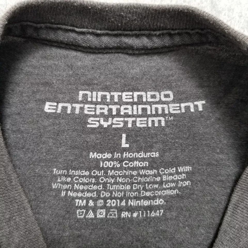 Nintendo Nintendo Shirt Mens Large Gray Crew Neck Controller Size US L / EU 52-54 / 3 - 4 Thumbnail