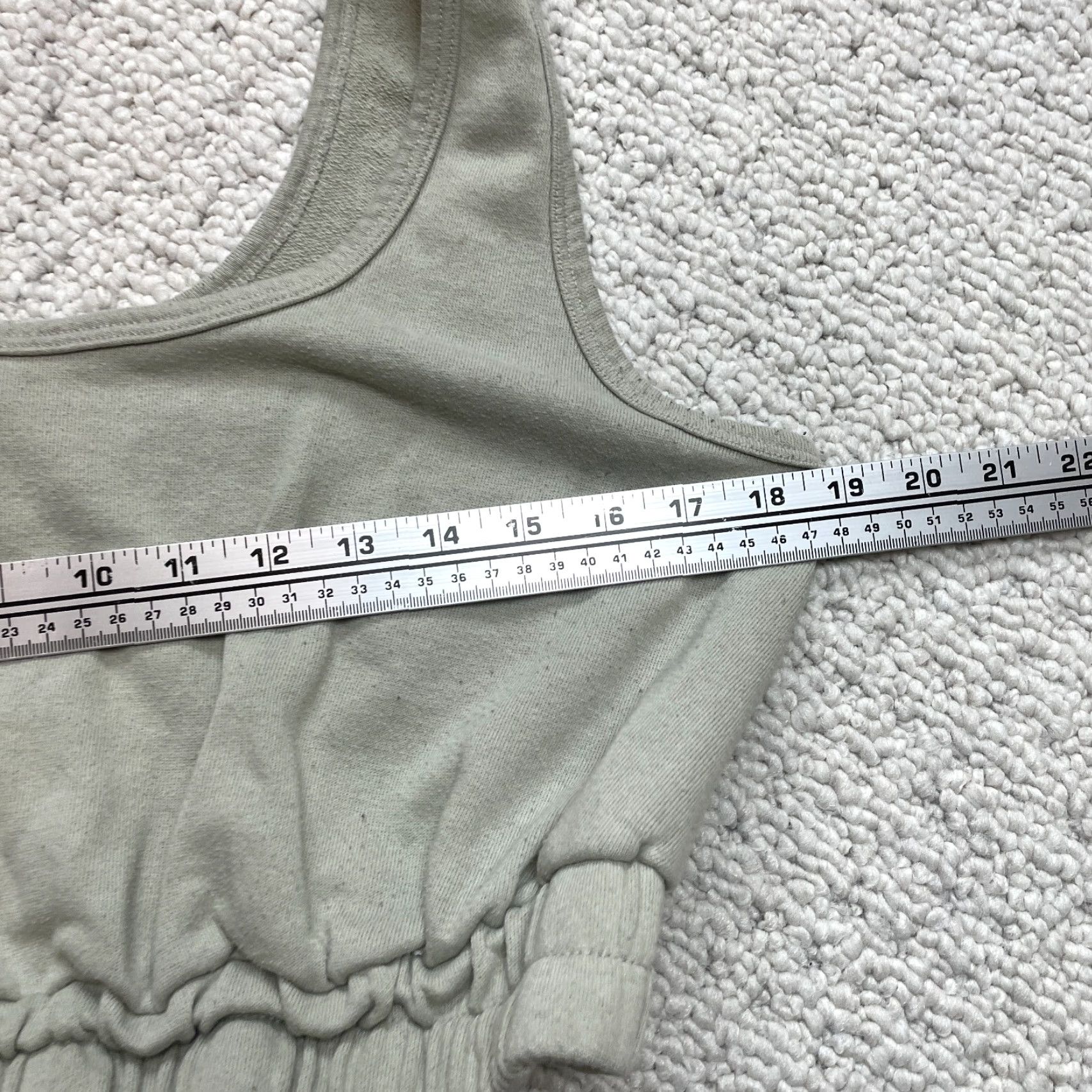 Forever 21 Forever 21 Plus Cropped Tank Top Shirt Womens 0X Light Green Sage Stretch Solid Size XL / US 12-14 / IT 48-50 - 6 Thumbnail