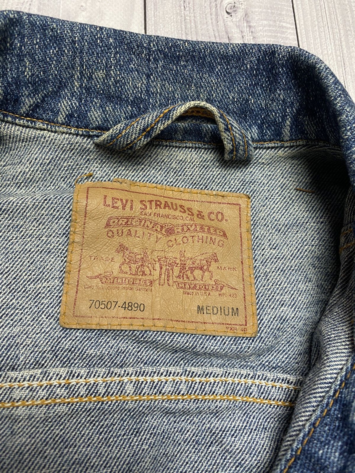 Levi's Made in USA 🇺🇸 Levi’s denim jacket vintage jeans size M Size US M / EU 48-50 / 2 - 8 Thumbnail