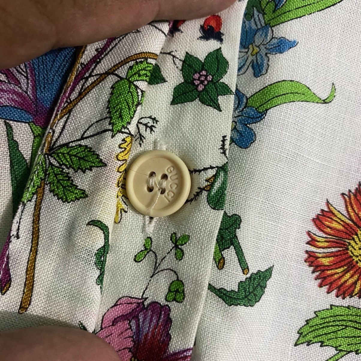 Gucci Vintage Gucci Floral Linen Shirt Women Size M / US 6-8 / IT 42-44 - 8 Thumbnail
