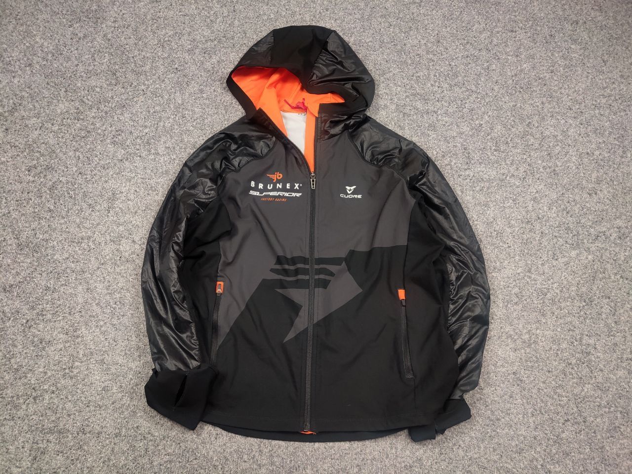 Rapha Cuore Cycling Rain Tail Black Hooded Women’s Jacket racing Size XL / US 12-14 / IT 48-50 - 3 Thumbnail