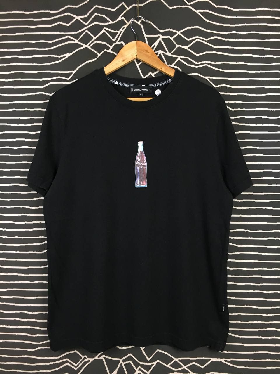 Japanese Brand × Vintage Stereo Vinyls Urban Garment Coca Cola Graphic Tee Size US L / EU 52-54 / 3 - 6 Thumbnail