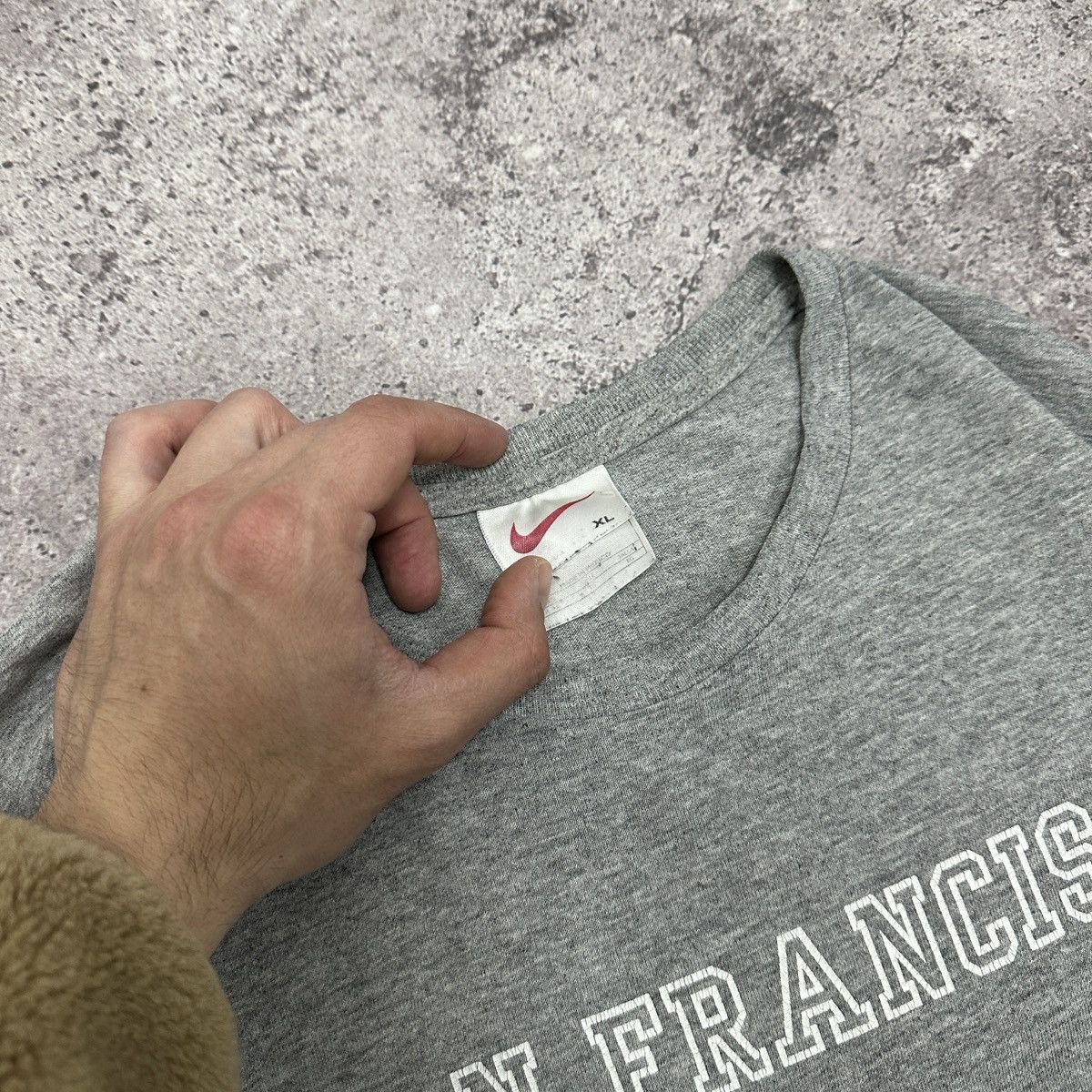 Vintage Vintage 00s Nike San Francisco tee y2k og grey big logo hype Size US XL / EU 56 / 4 - 6 Thumbnail