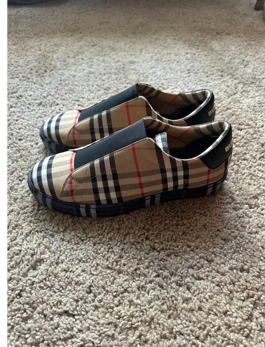 Burberry Authentic Burberry Check Slip-On Trainers EU 41 Size US 8 / EU 41 - 2 Thumbnail