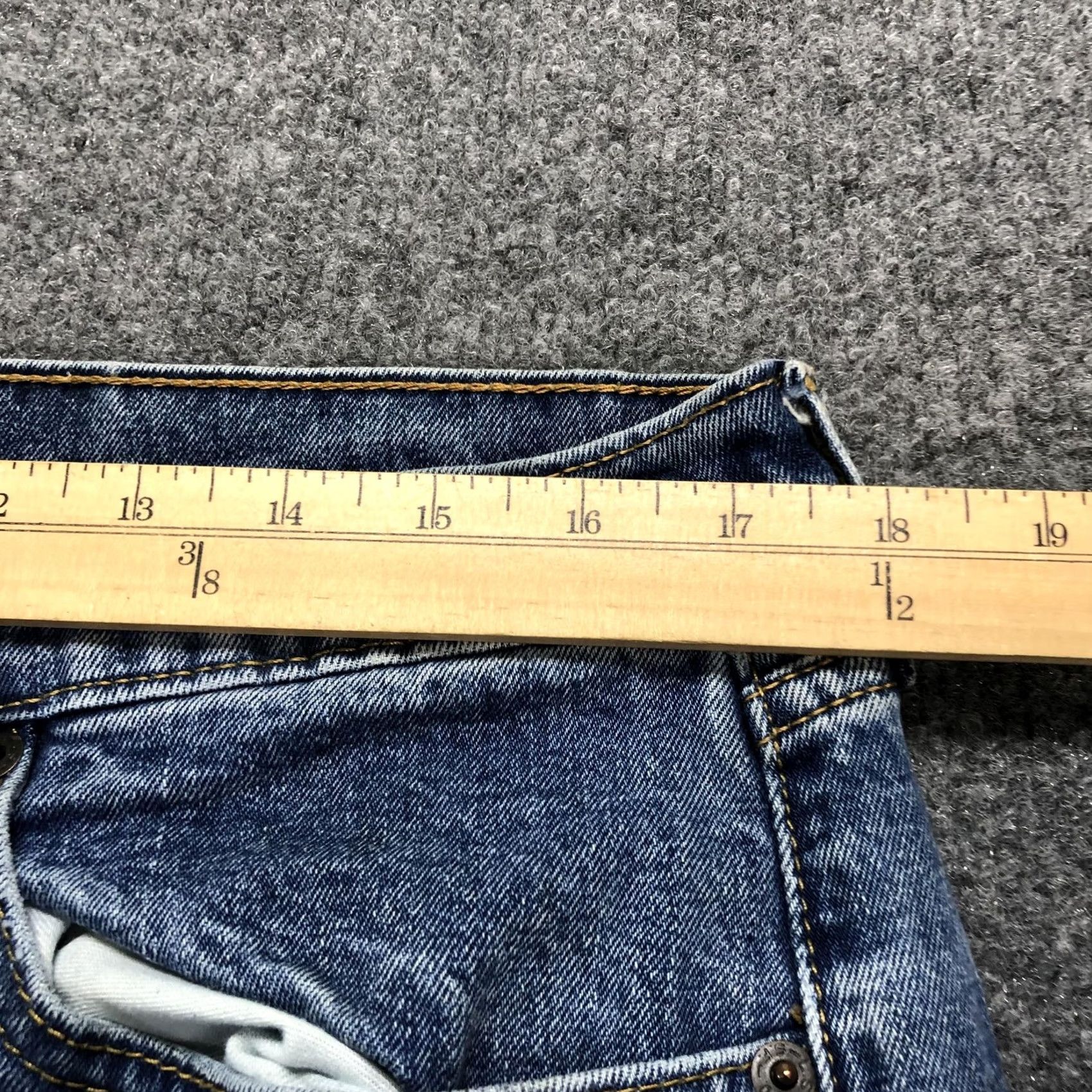 Levi's Levi's 505 Jeans Mens Regular Fit Straight Leg 36x30 Blue Medium Wash Denim Pants Size US 36 / EU 52 - 2 Thumbnail
