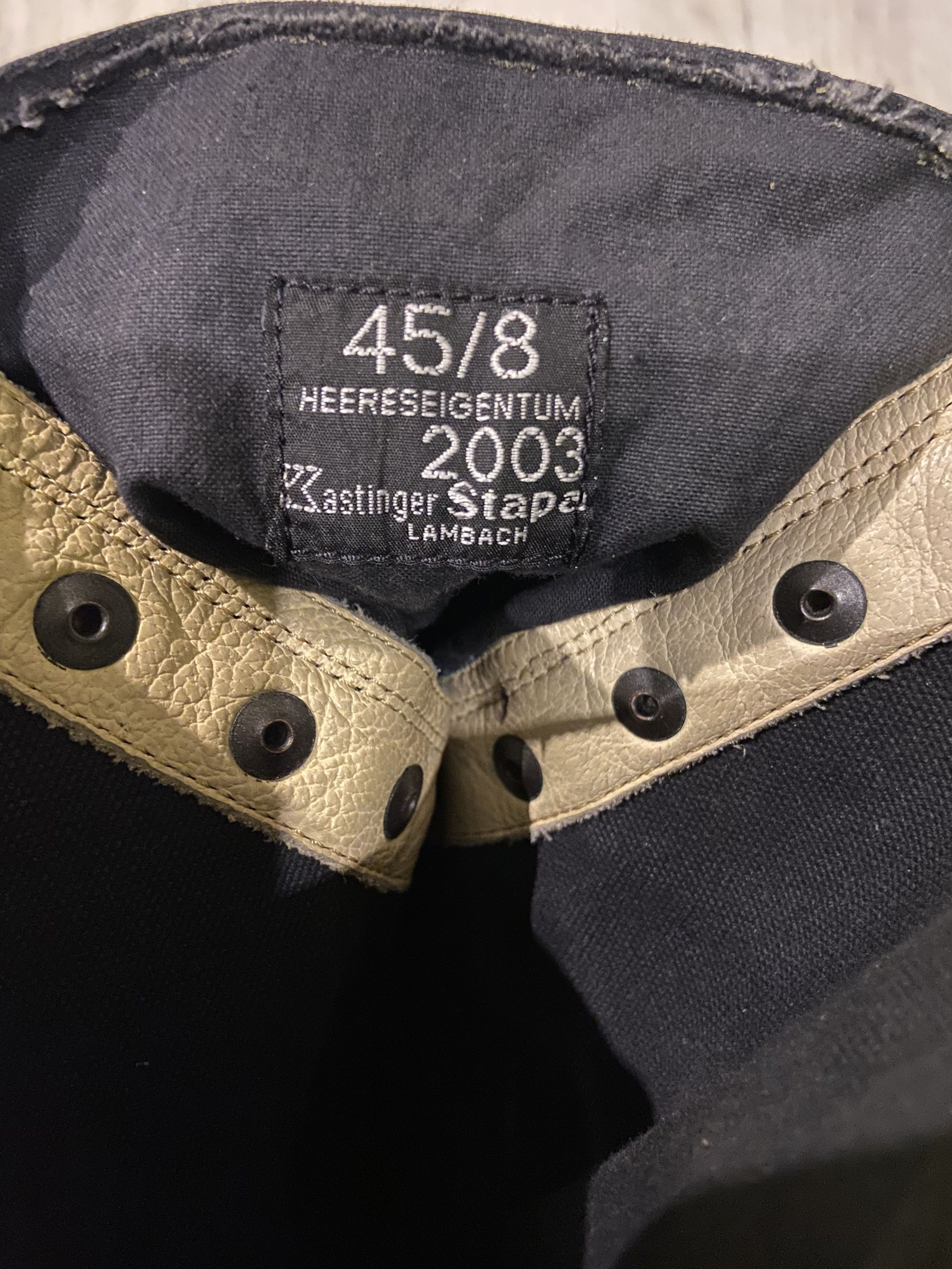 Vintage HEERESEIGENTUM 2003 army combat boots made by KSBW Size US 11.5 / EU 44-45 - 2 Thumbnail