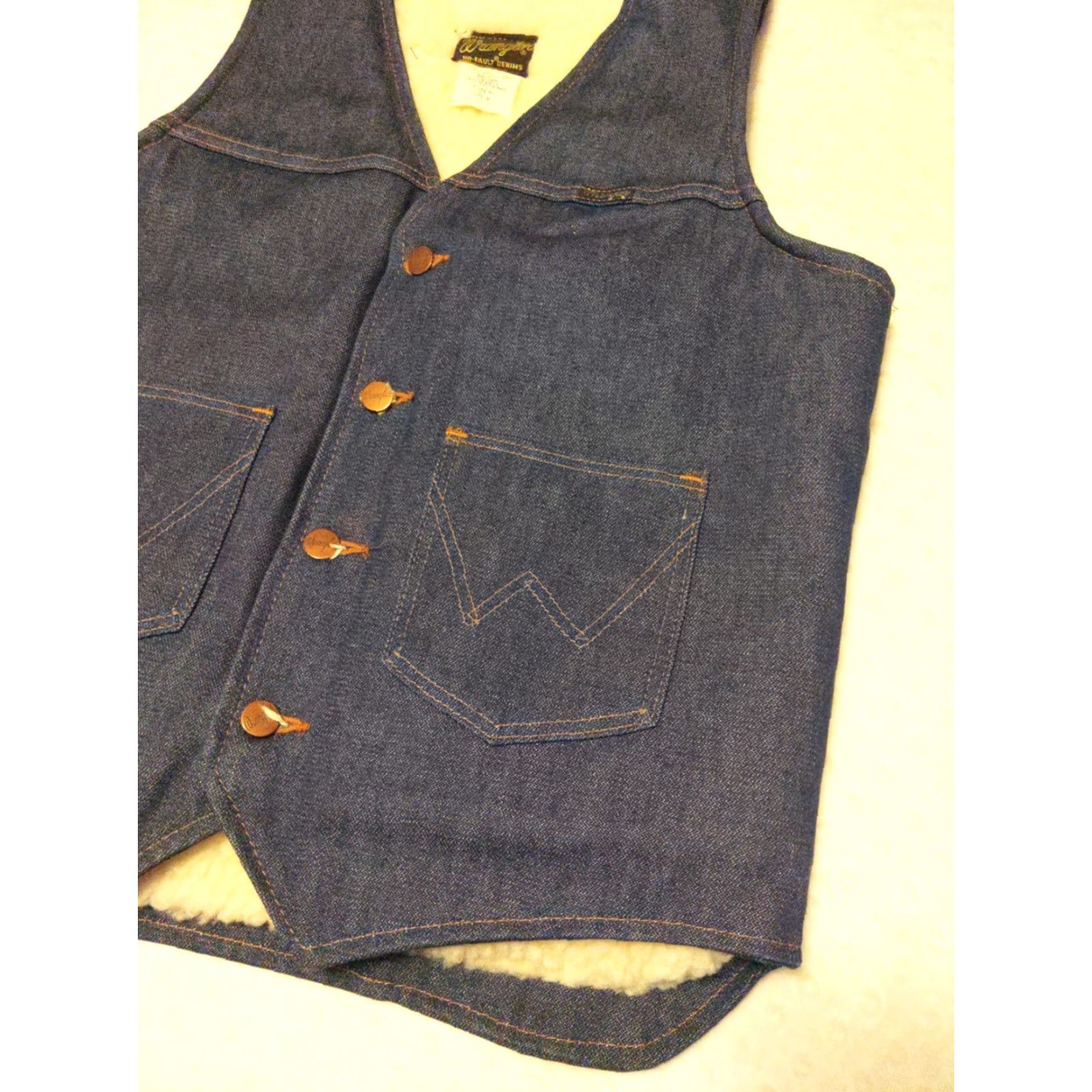 Wrangler VTG Wrangler Denim SHERPA Lined VEST Biker Western USA vest Medium Blue Denim Shirt? Size US 31 - 2 Thumbnail