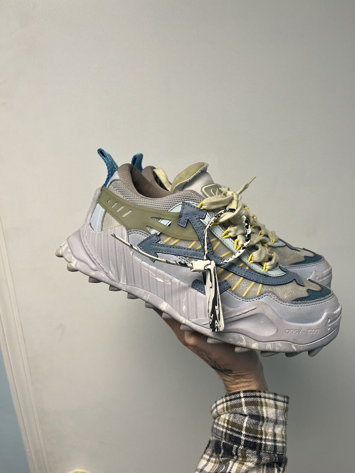 Off-White Off-White Odsy 1000 Sneakers Gray/Light Blue Size US 7 / EU 40 - 1 Thumbnail